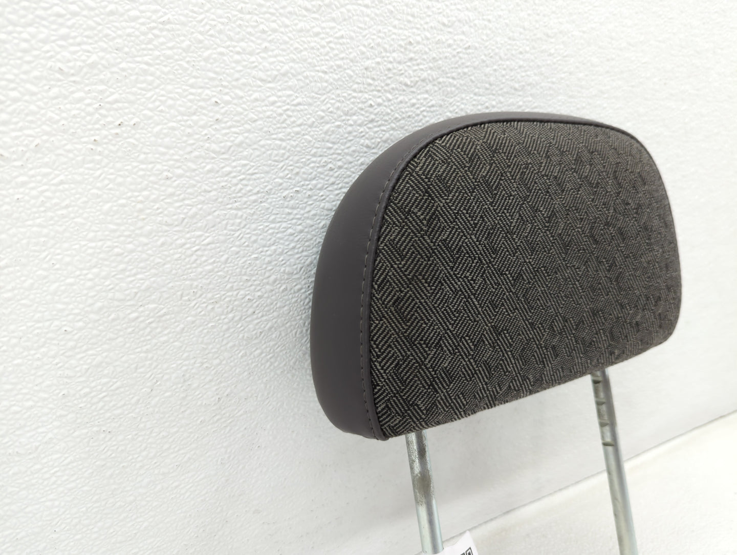 2004-2004 Ford Explorer Headrest Head Rest Front Driver Passenger Seat - Oemusedautoparts1.com