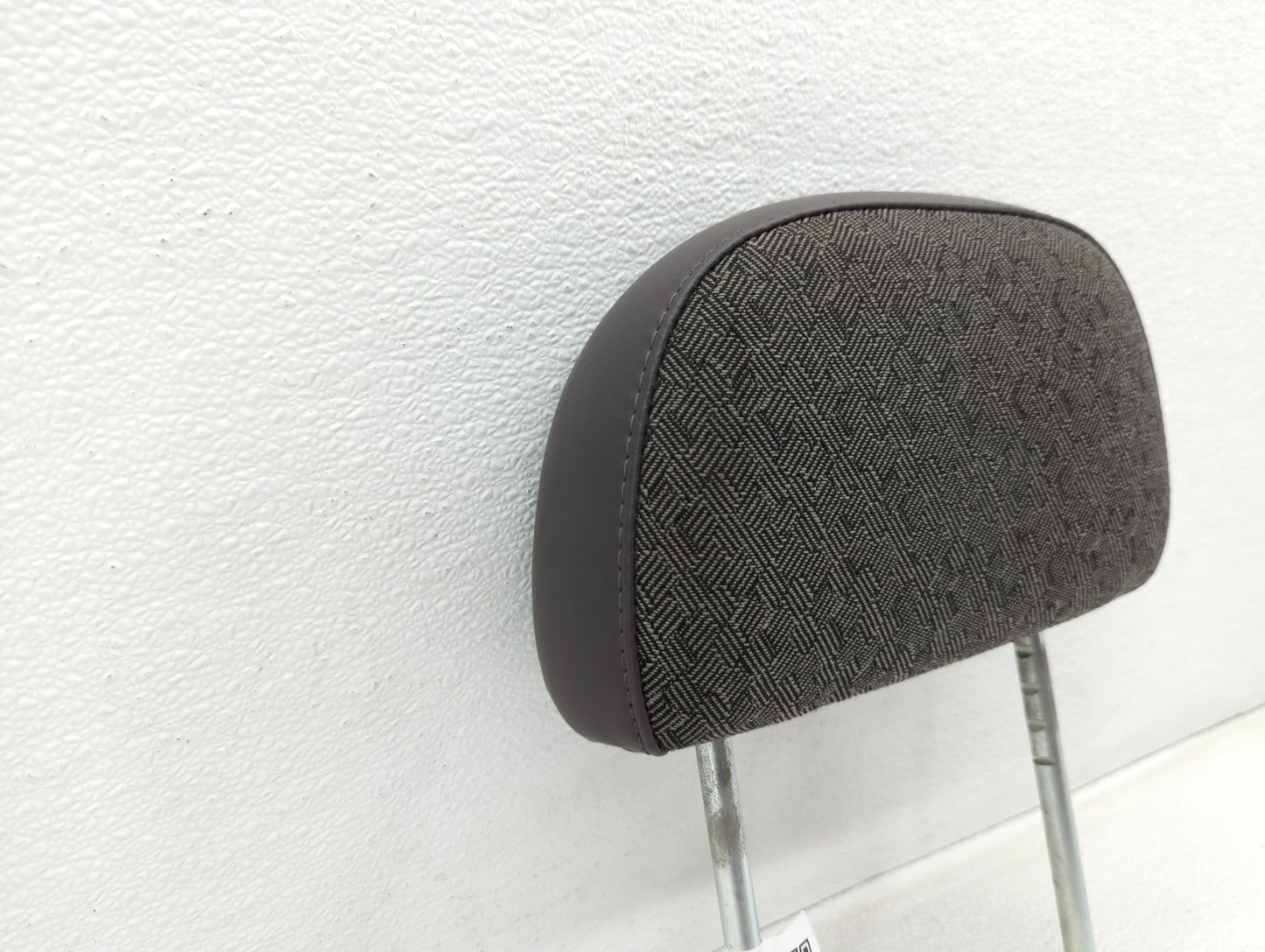 2004-2004 Ford Explorer Headrest Head Rest Front Driver Passenger Seat - Oemusedautoparts1.com