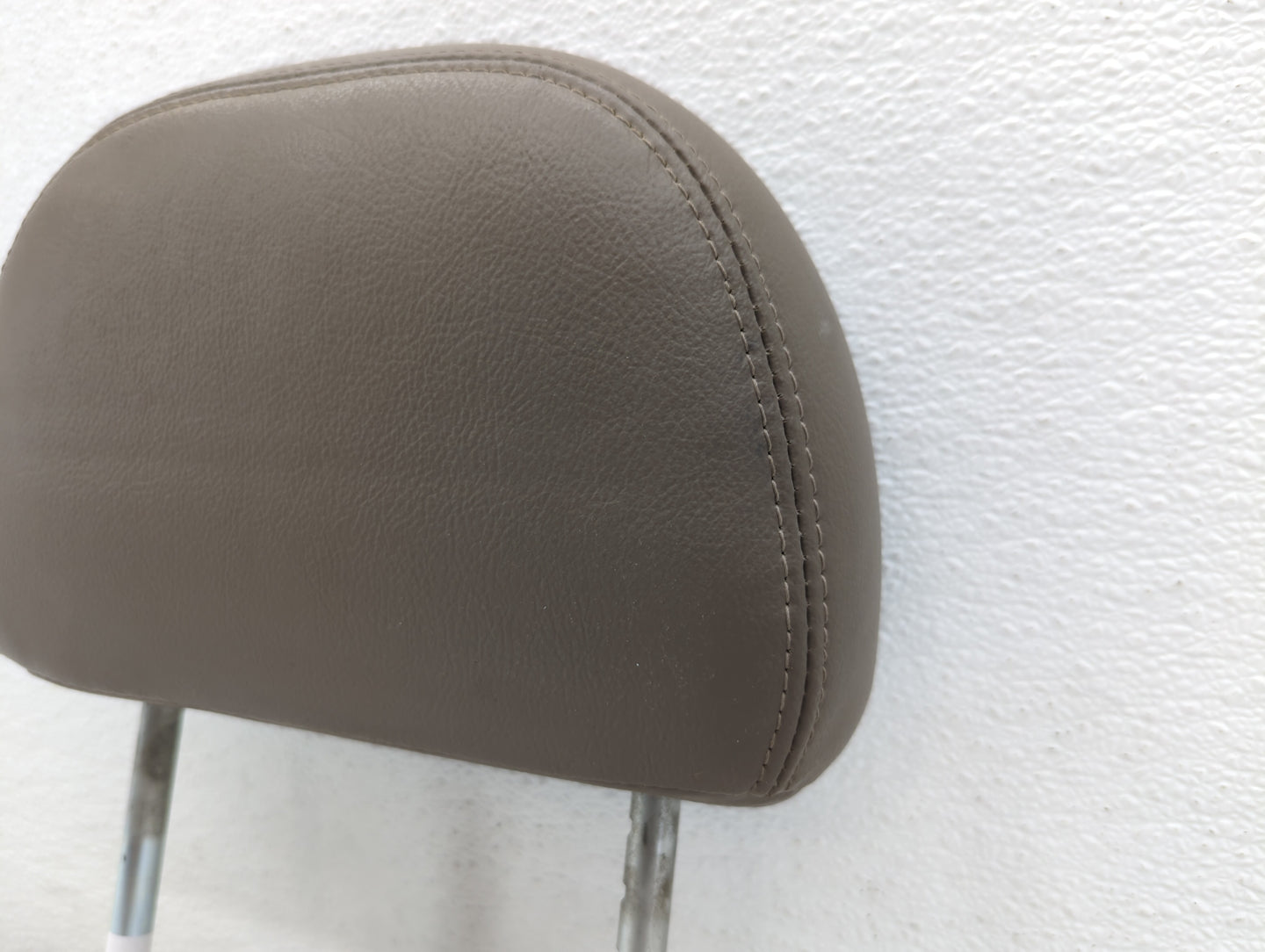 Ford Explorer Headrest Head Rest Rear Seat Brown - Oemusedautoparts1.com