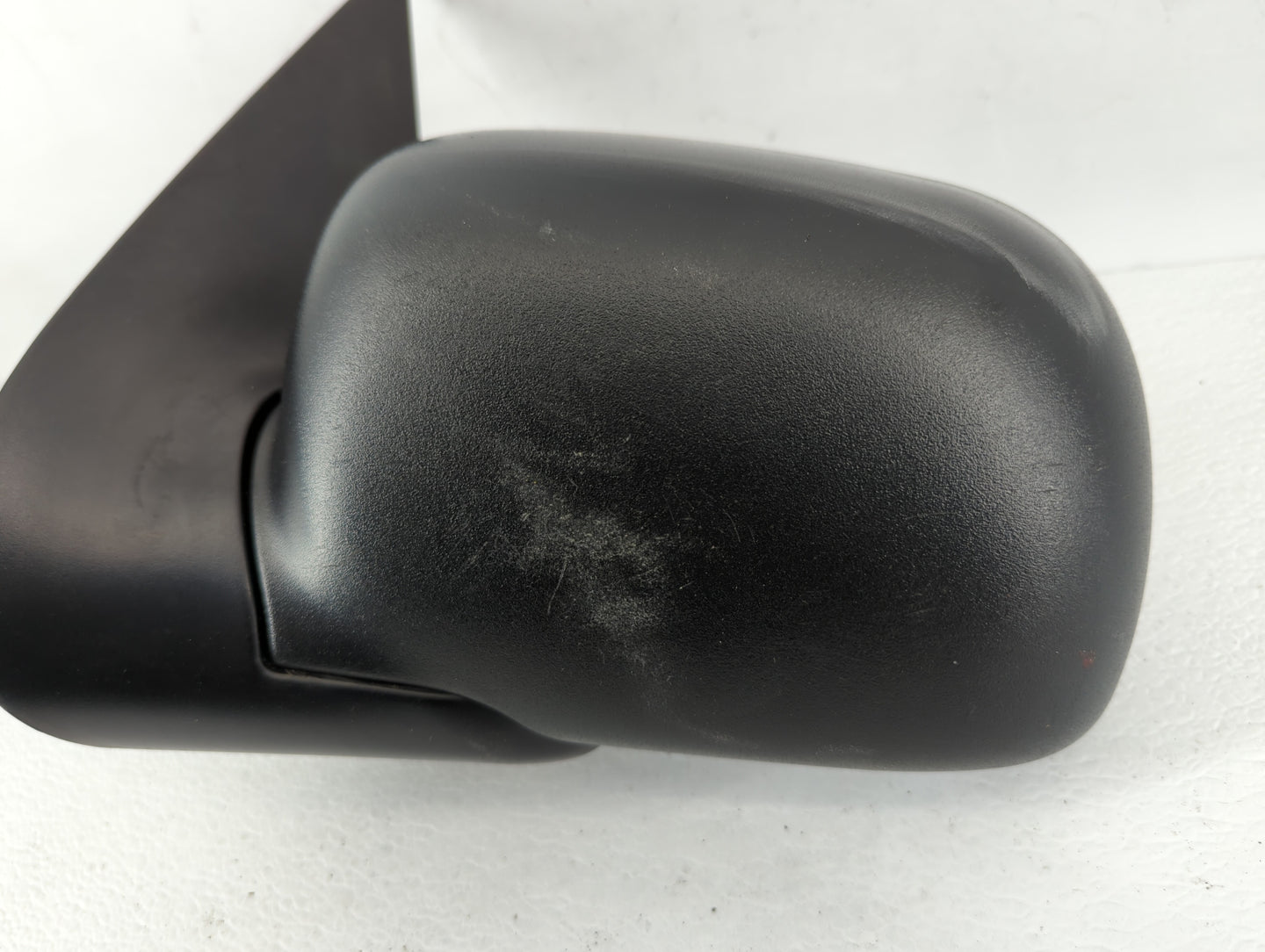2002-2005 Ford Explorer Driver Side View Mirror - Left Door Mirror OEM Used - Oemusedautoparts1.com