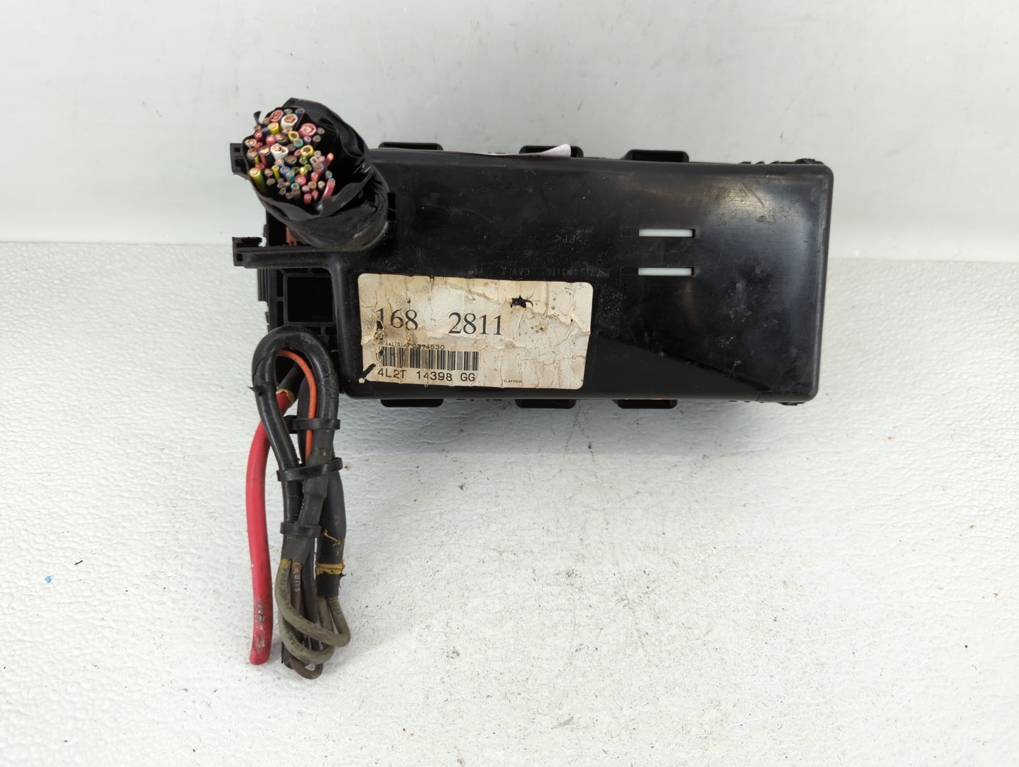 2002-2010 Ford Explorer Fusebox Fuse Box Panel Relay Module P/N:4L2T-14398-GG Fits OEM Used Auto Parts - Oemusedautoparts1.c