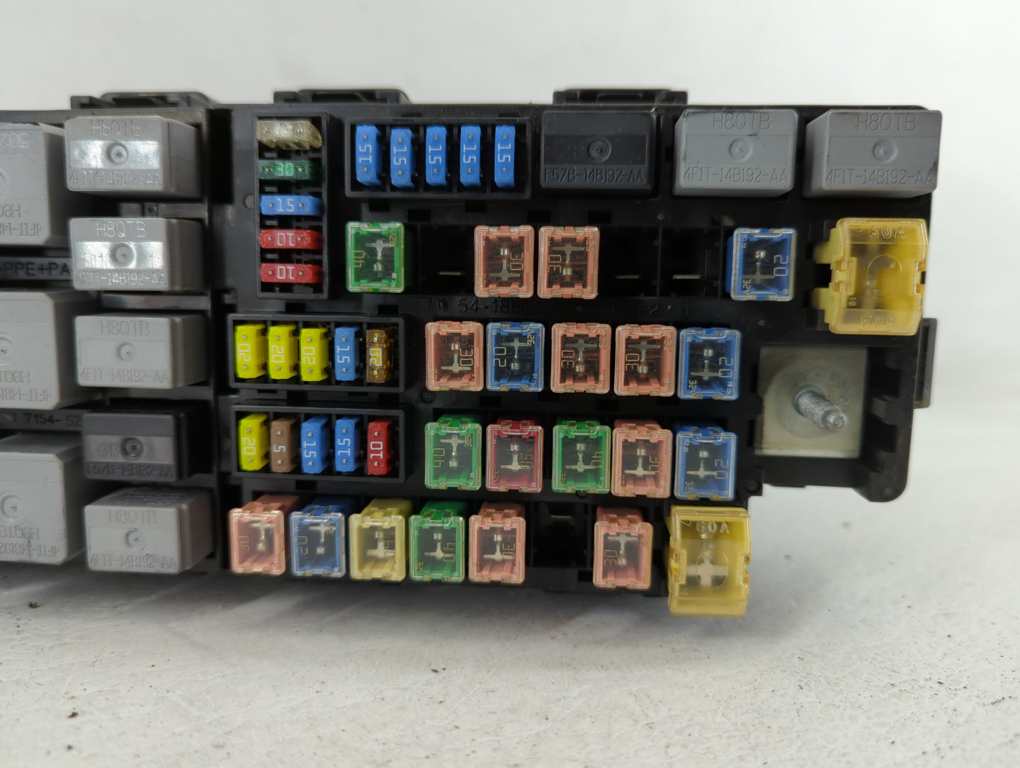 2002-2010 Ford Explorer Fusebox Fuse Box Panel Relay Module P/N:5L2T-14398-CF 2L5T-14A075-AA Fits OEM Used Auto Parts - Oemu