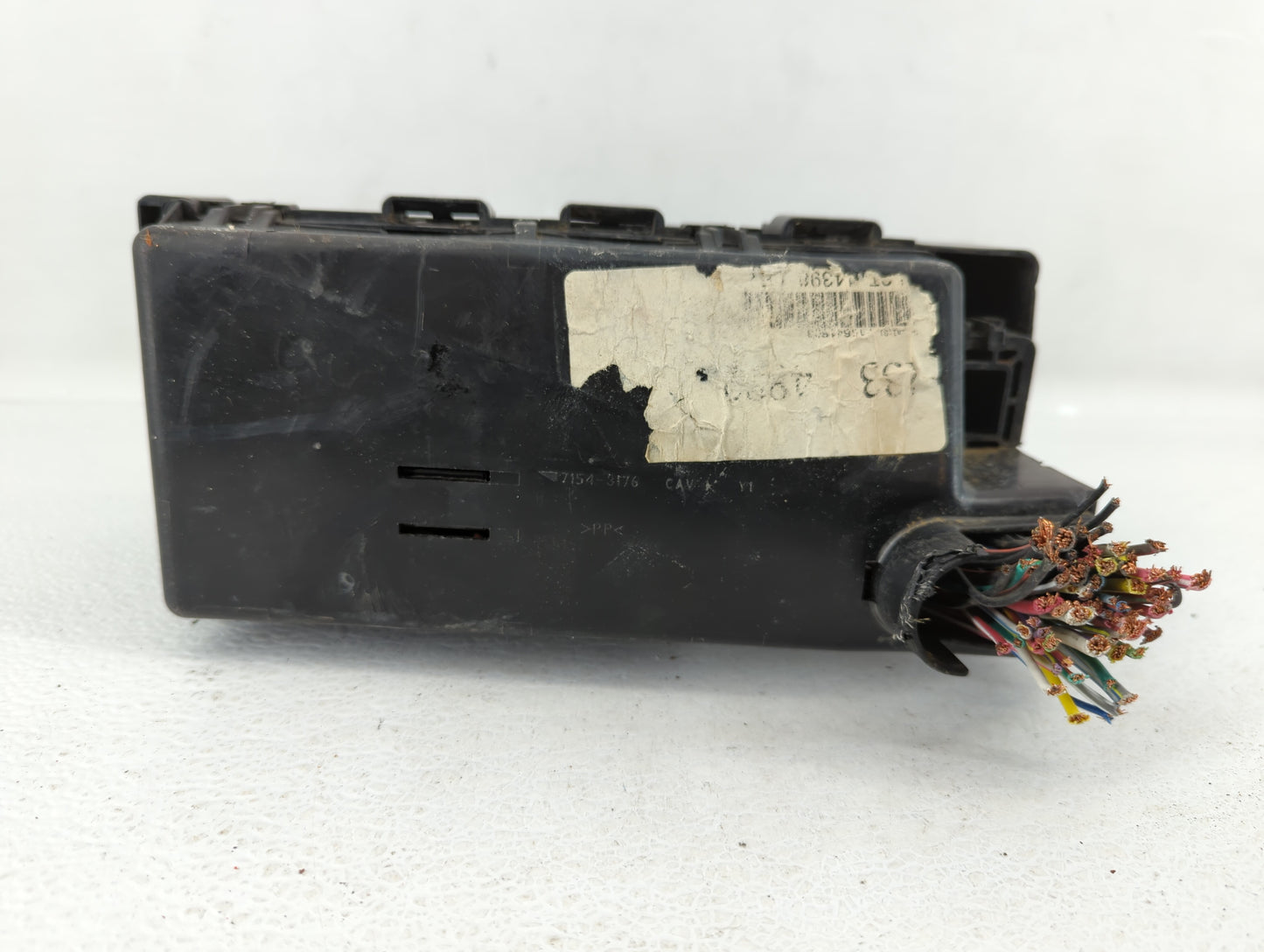 2002-2010 Ford Explorer Fusebox Fuse Box Panel Relay Module P/N:5L2T-14398-CF 2L5T-14A075-AA Fits OEM Used Auto Parts - Oemu