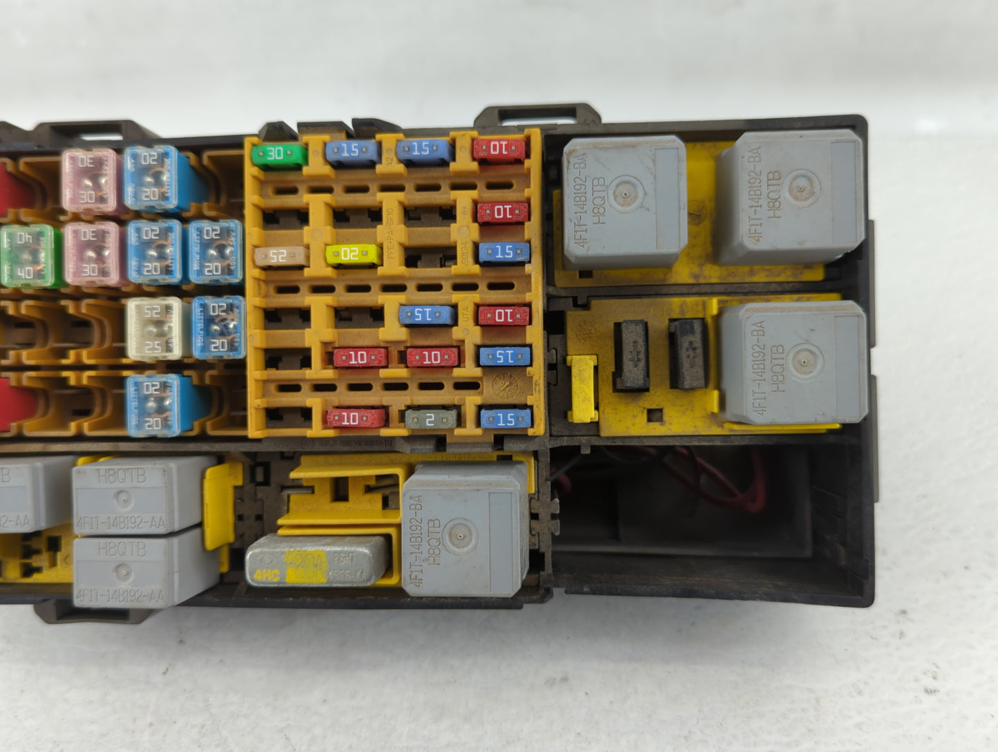 Ford Explorer Chassis Control Module Ccm Bcm Body Control - Oemusedautoparts1.com