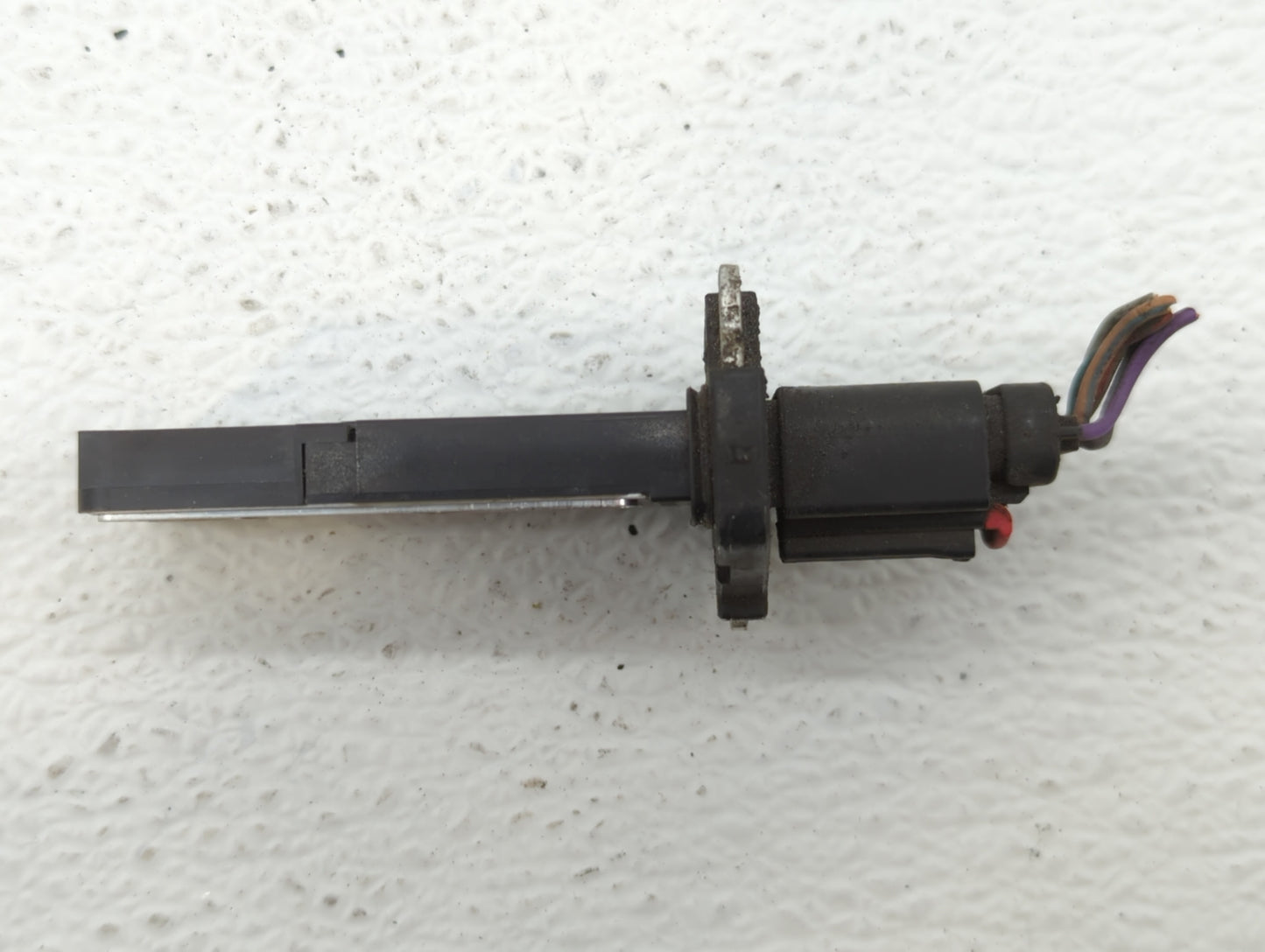 2004-2012 Ford Explorer Mass Air Flow Meter Maf - Oemusedautoparts1.com