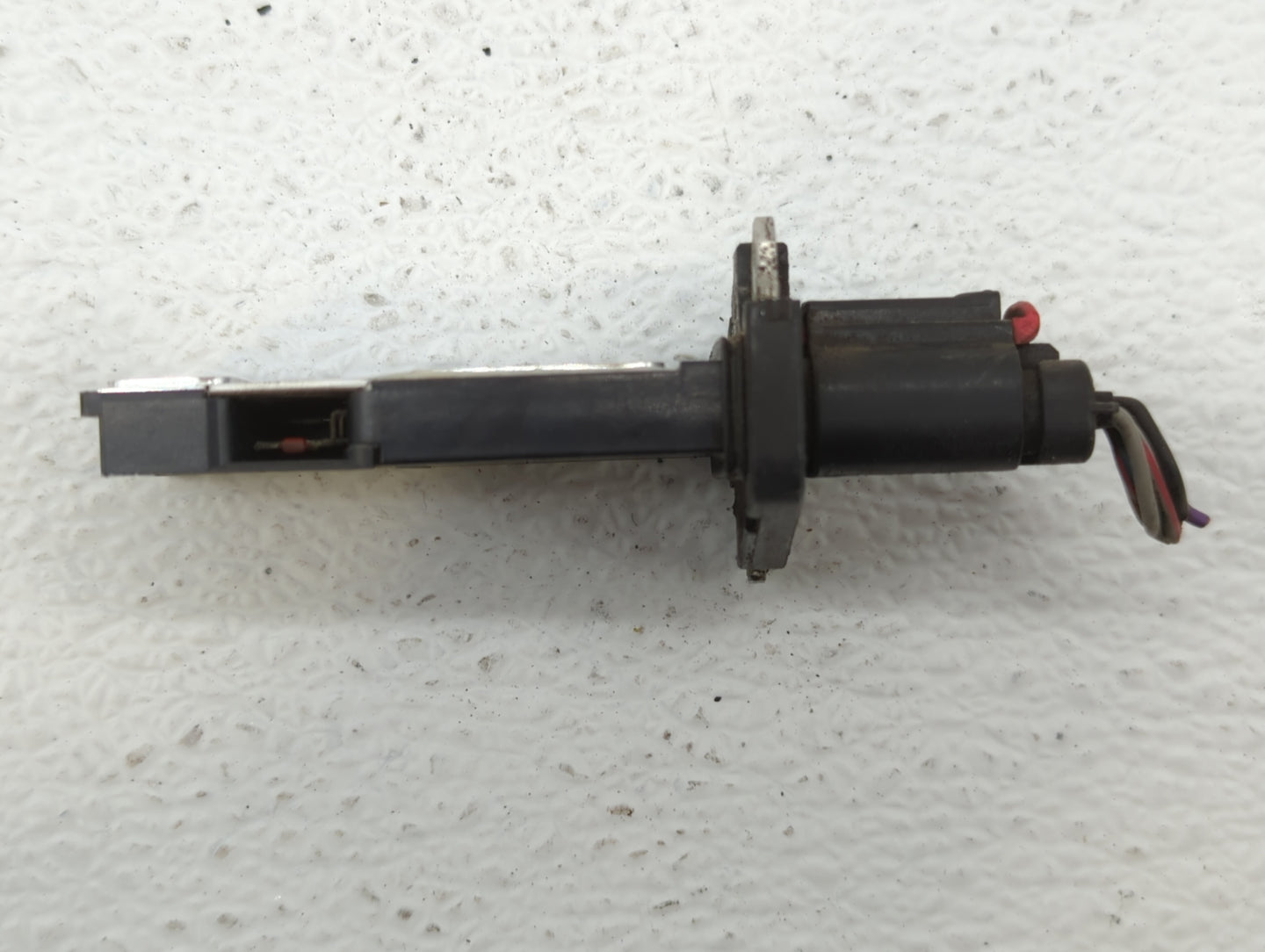 2004-2012 Ford Explorer Mass Air Flow Meter Maf - Oemusedautoparts1.com