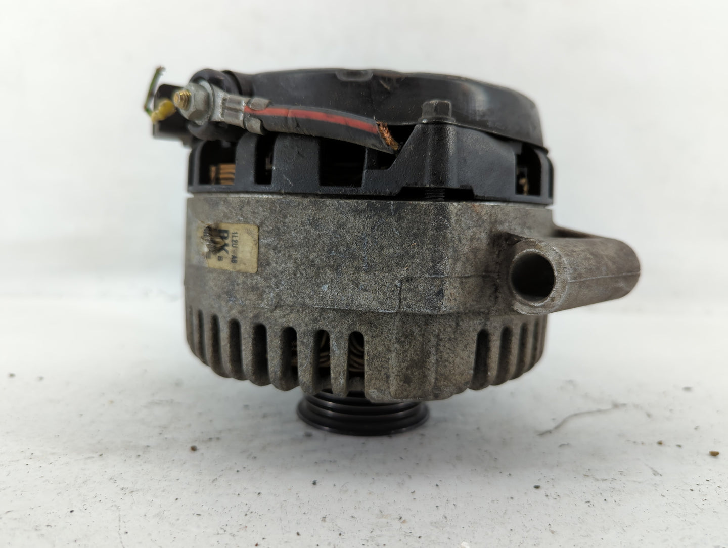2004-2008 Ford Explorer Alternator Replacement Generator Charging Assembly Engine OEM P/N:1L2U-AB Fits OEM Used Auto Parts -