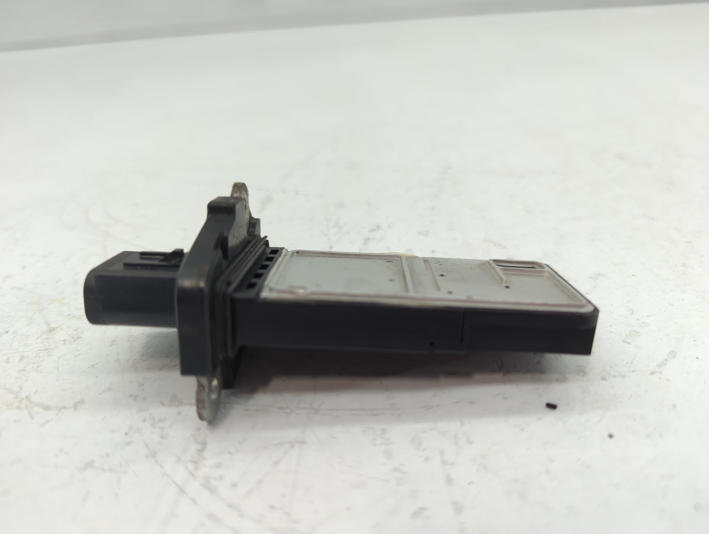 2004-2012 Ford Explorer Mass Air Flow Meter Maf - Oemusedautoparts1.com