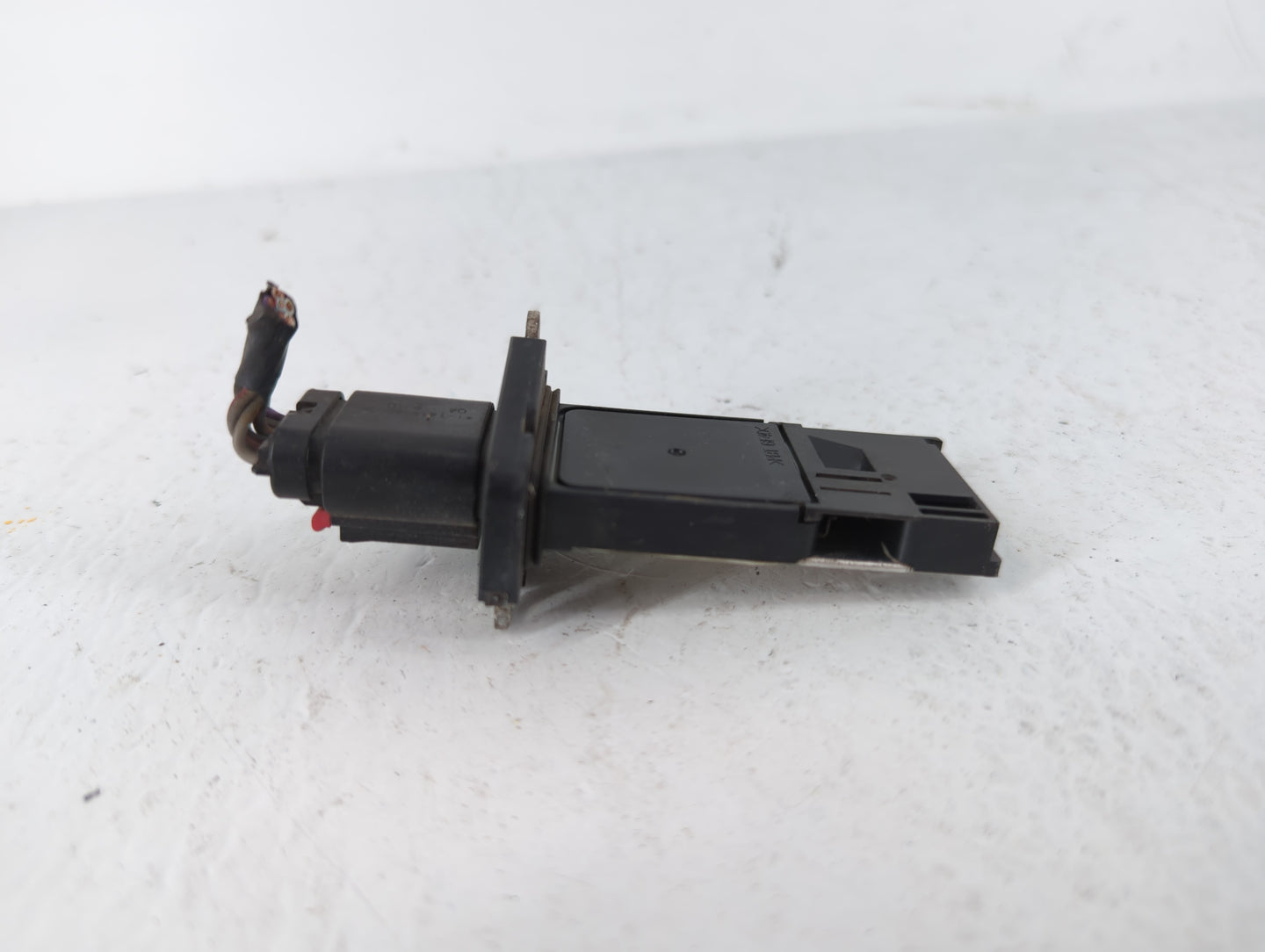 2004-2012 Ford Explorer Mass Air Flow Meter Maf - Oemusedautoparts1.com