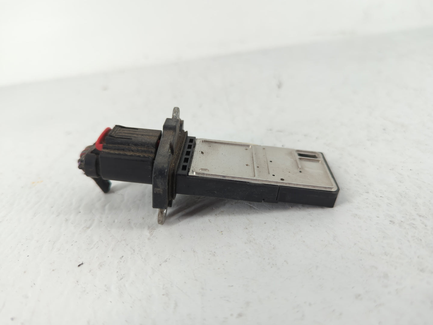 2004-2012 Ford Explorer Mass Air Flow Meter Maf - Oemusedautoparts1.com