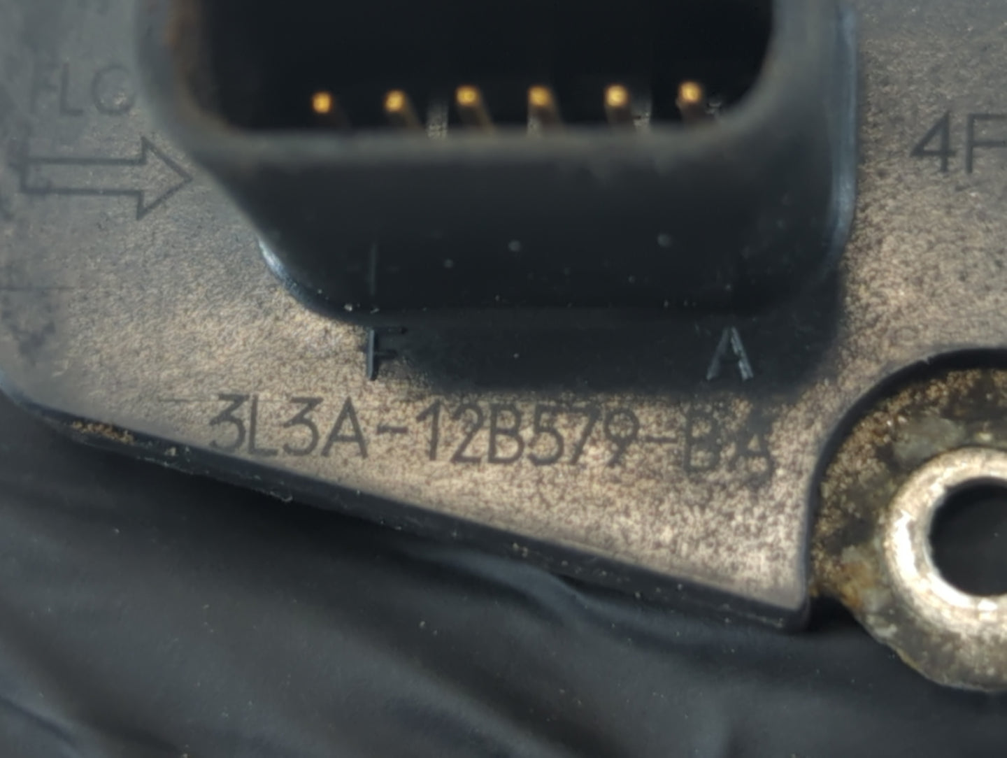 2004-2012 Ford Explorer Mass Air Flow Meter Maf - Oemusedautoparts1.com