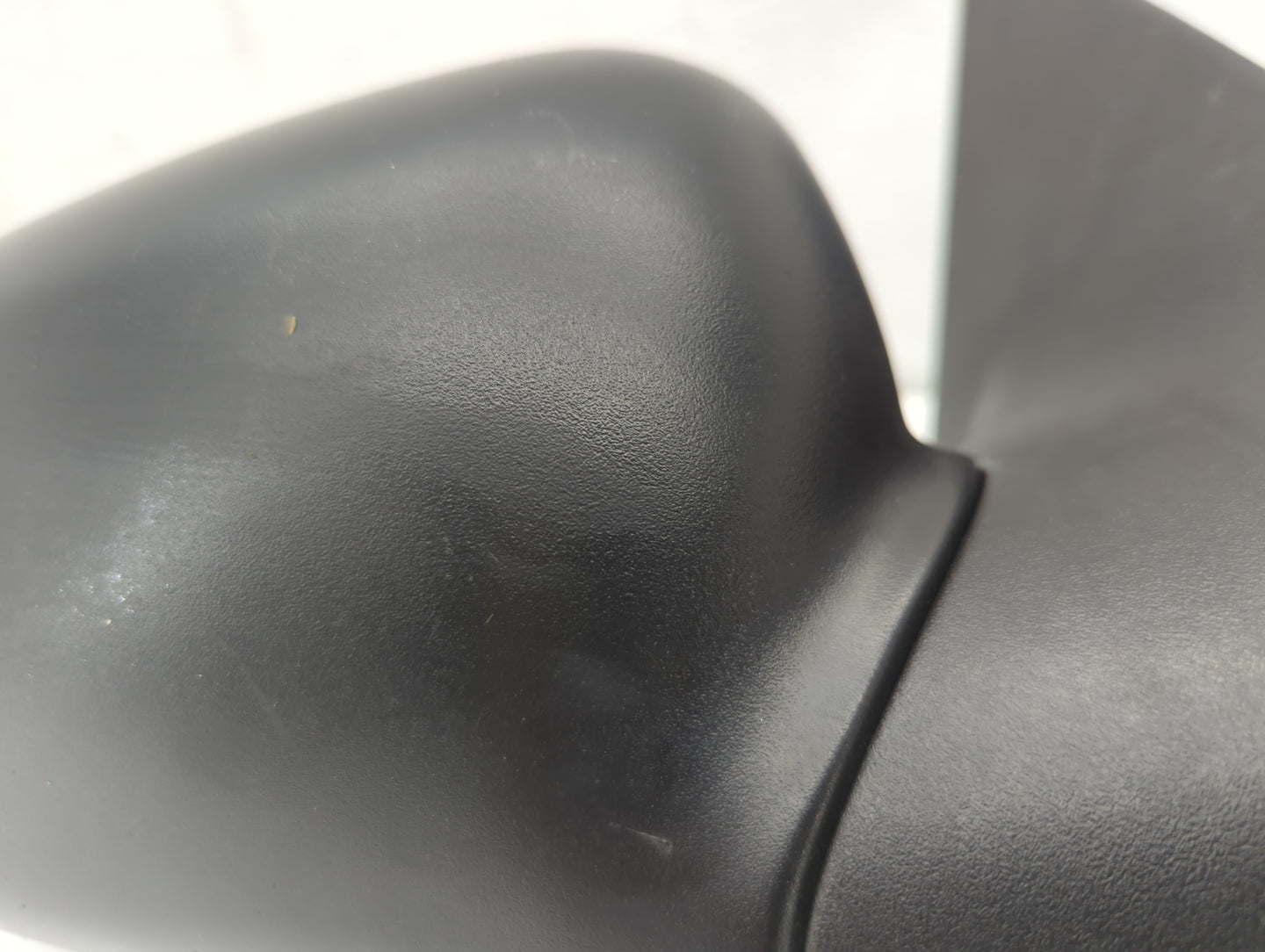 2002-2005 Ford Explorer Passenger Side View Mirror - Right Door Mirror OEM Used - Oemusedautoparts1.com