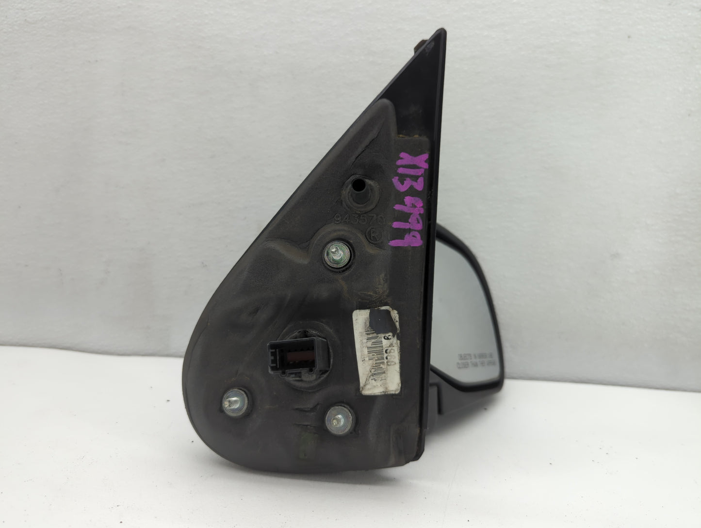2002-2005 Ford Explorer Passenger Side View Mirror - Right Door Mirror OEM Used - Oemusedautoparts1.com