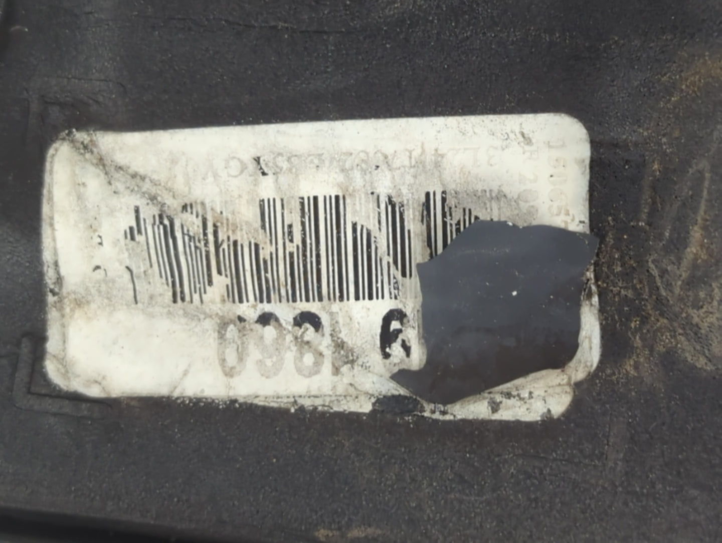 2002-2005 Ford Explorer Passenger Side View Mirror - Right Door Mirror OEM Used - Oemusedautoparts1.com
