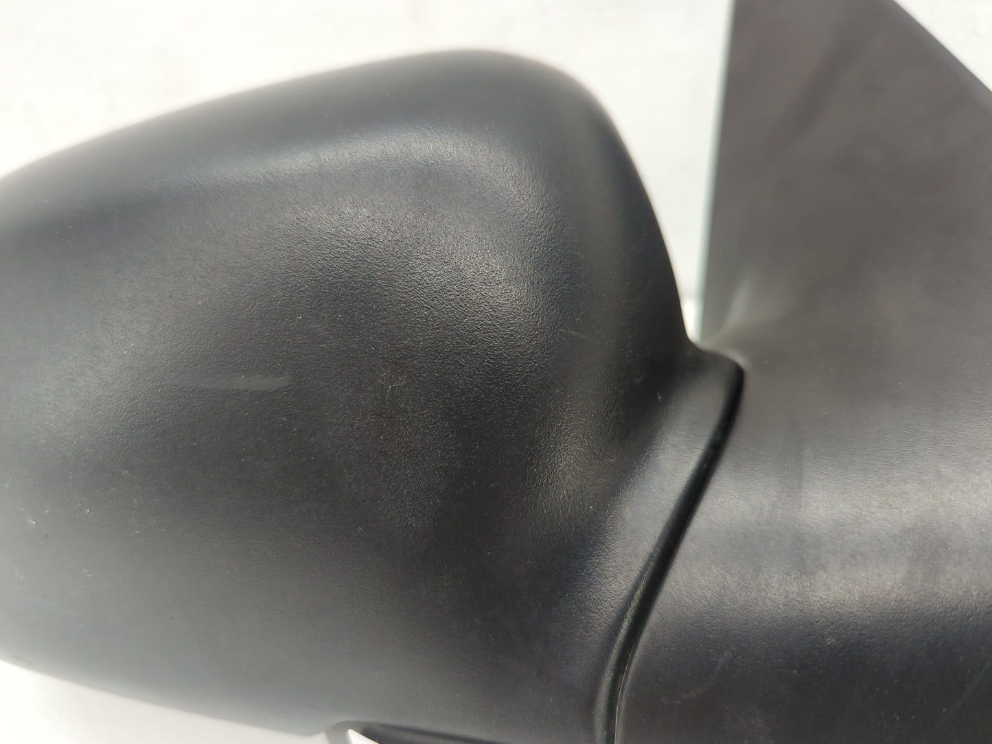 2002-2005 Ford Explorer Passenger Right Side View Manual Door Mirror - Oemusedautoparts1.com