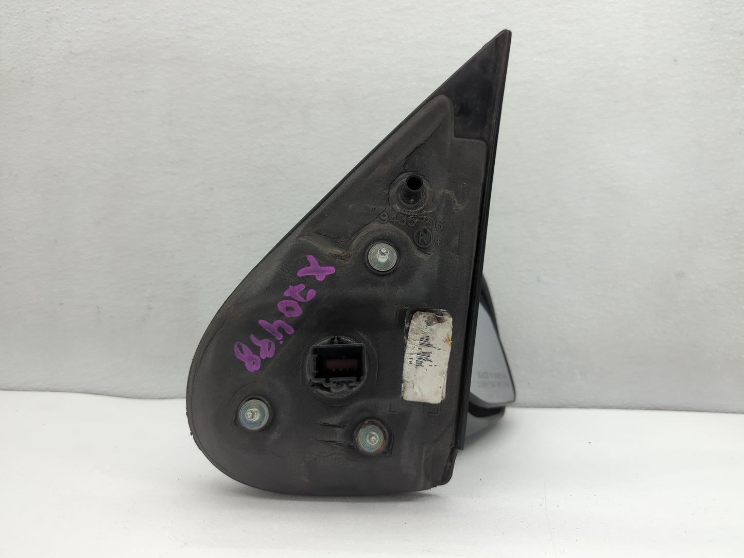 2002-2005 Ford Explorer Passenger Right Side View Manual Door Mirror - Oemusedautoparts1.com