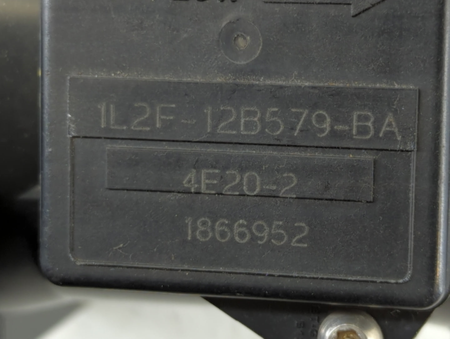 2004-2012 Ford Explorer Mass Air Flow Meter Maf - Oemusedautoparts1.com