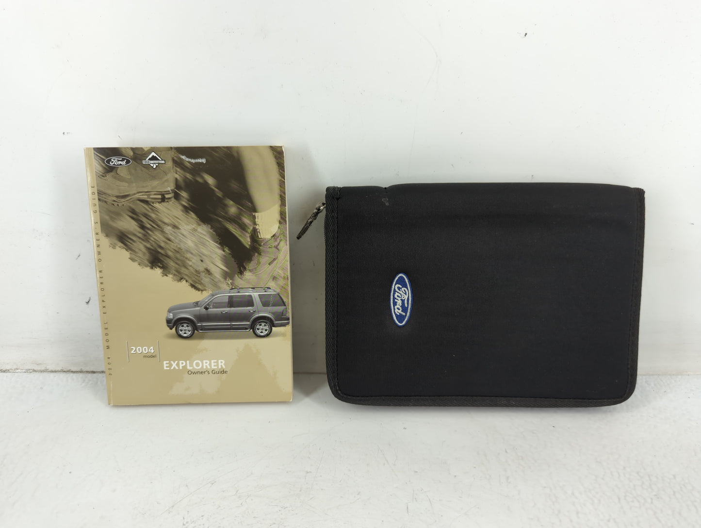 2004 Ford Explorer Owners Manual Book Guide P/N:4L2J-19A321-AB OEM Used Auto Parts - Oemusedautoparts1.com