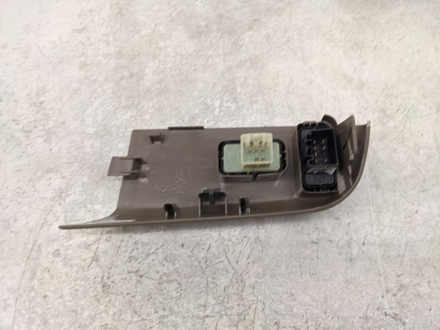 2004 Ford Explorer Master Power Window Switch Replacement Driver Side Left Fits OEM Used Auto Parts - Oemusedautoparts1.com