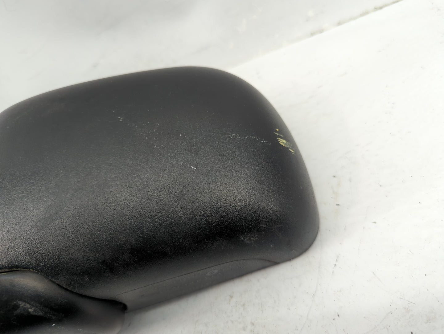 2004 Ford Explorer Driver Side View Mirror - Left Door Mirror OEM Used - Oemusedautoparts1.com