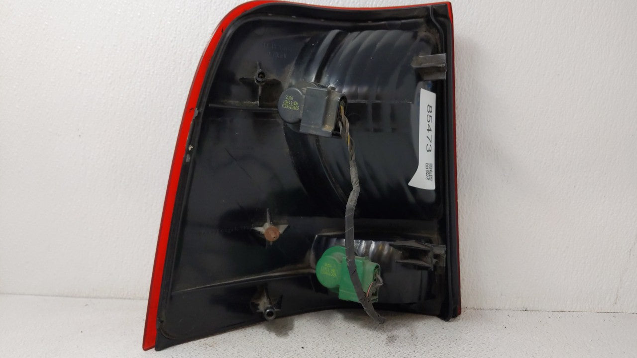 2004 Ford Explorer Tail Light Assembly Passenger Right OEM P/N:1L2X-13B504-B Fits Fits 2002 2003 2005 OEM Used Auto Parts - 