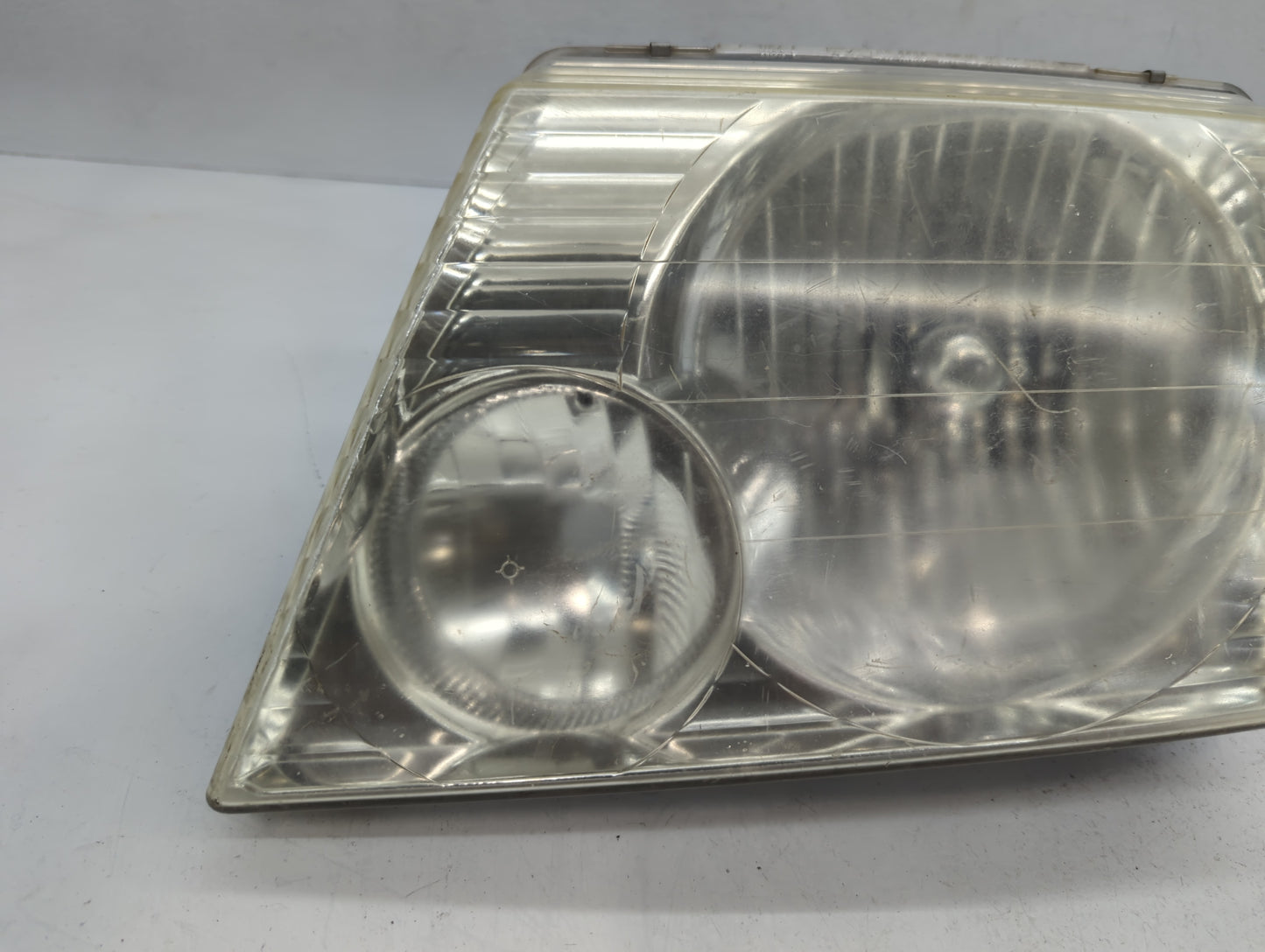 2001 Ford Explorer Sport Trac Driver Left Oem Head Light Headlight Lamp - Oemusedautoparts1.com