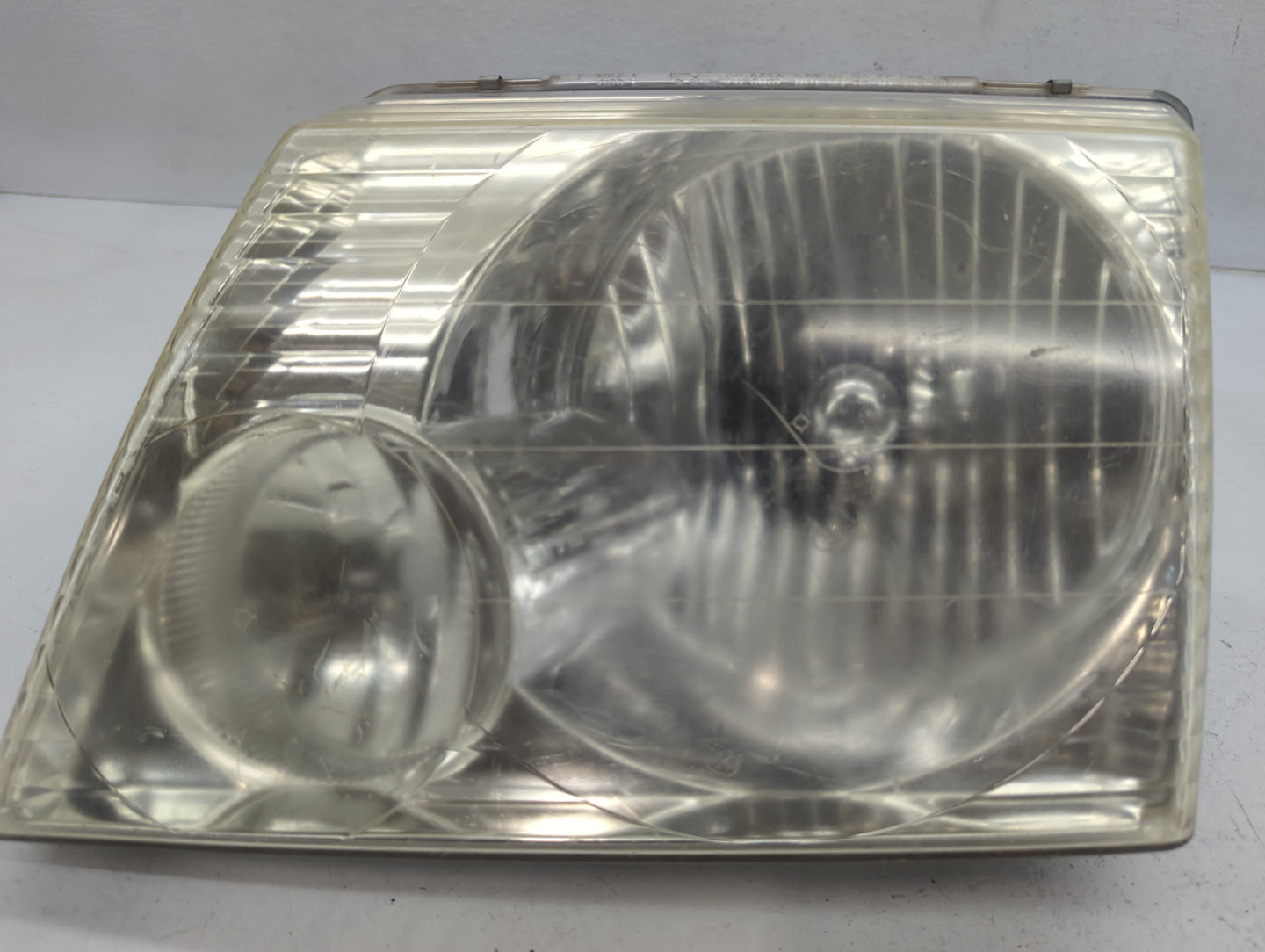 2001 Ford Explorer Sport Trac Driver Left Oem Head Light Headlight Lamp - Oemusedautoparts1.com