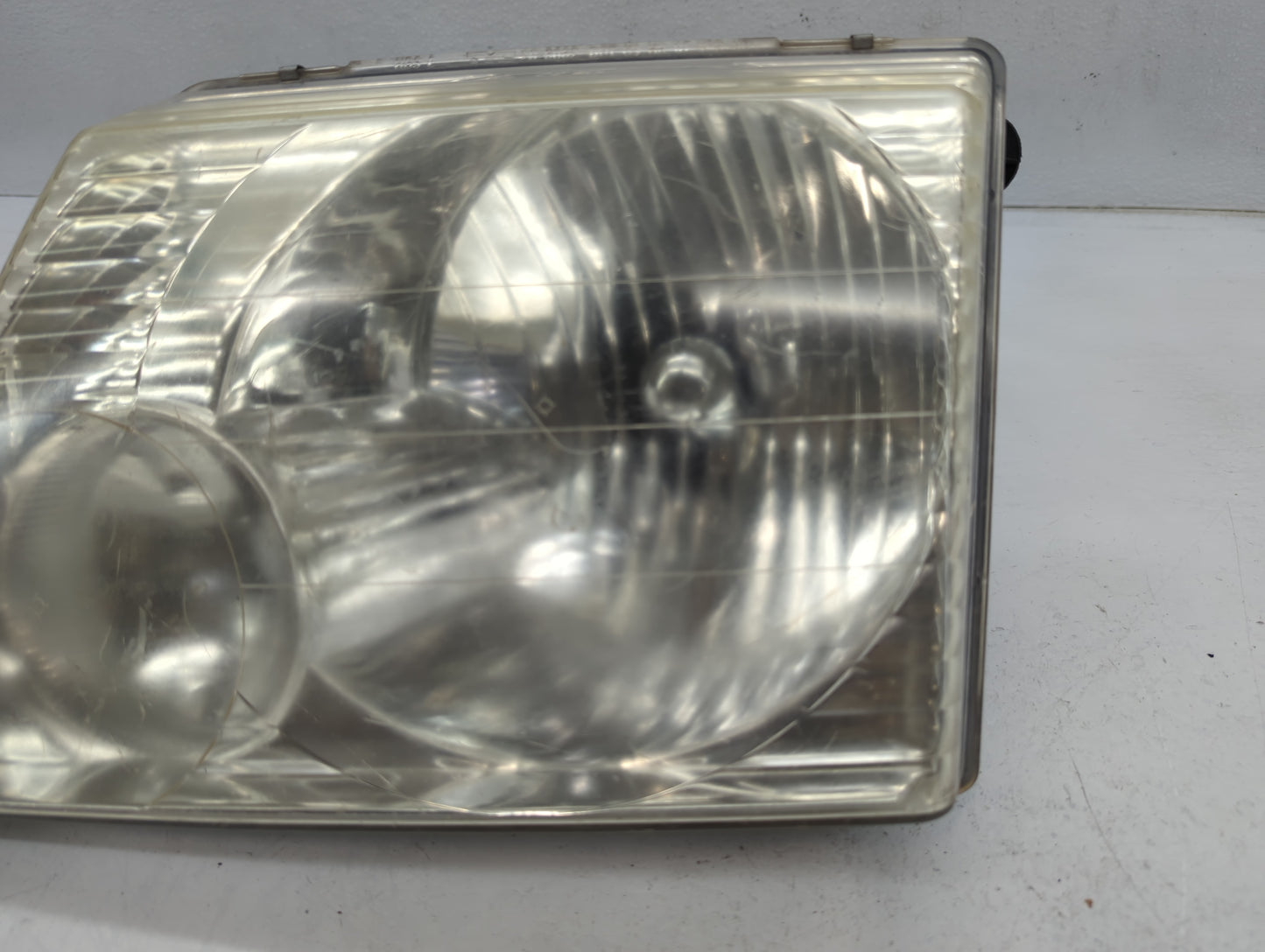 2001 Ford Explorer Sport Trac Driver Left Oem Head Light Headlight Lamp - Oemusedautoparts1.com