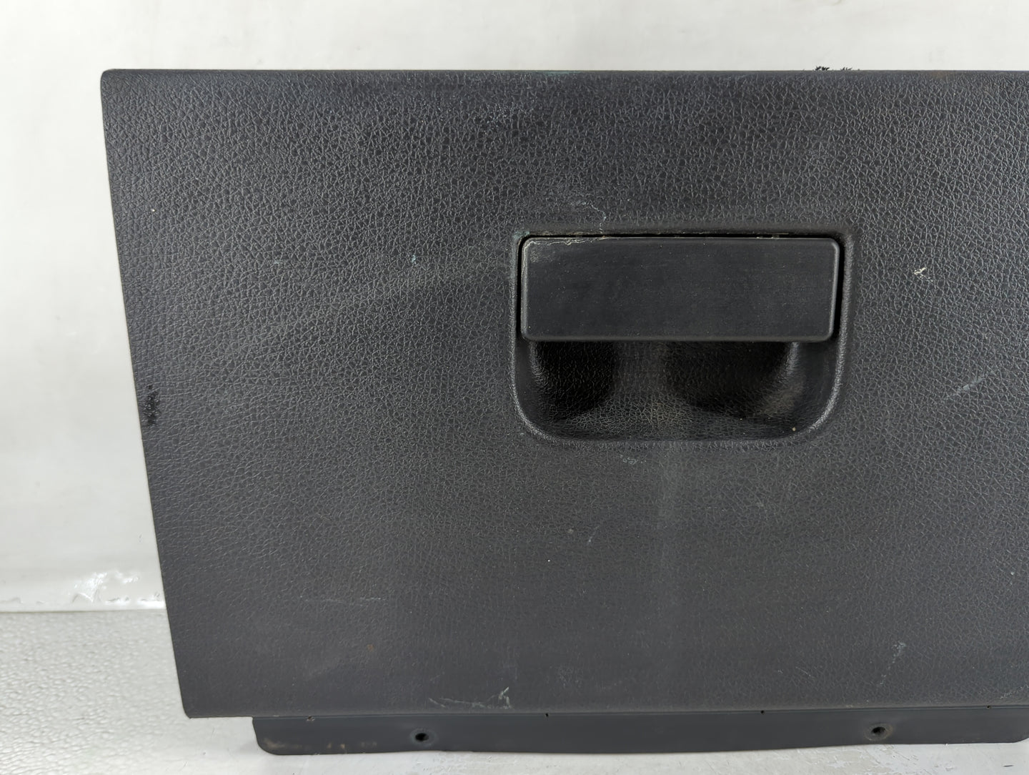 2004 Ford F-150 Passenger Glove Box Door Storage Compartment - Oemusedautoparts1.com