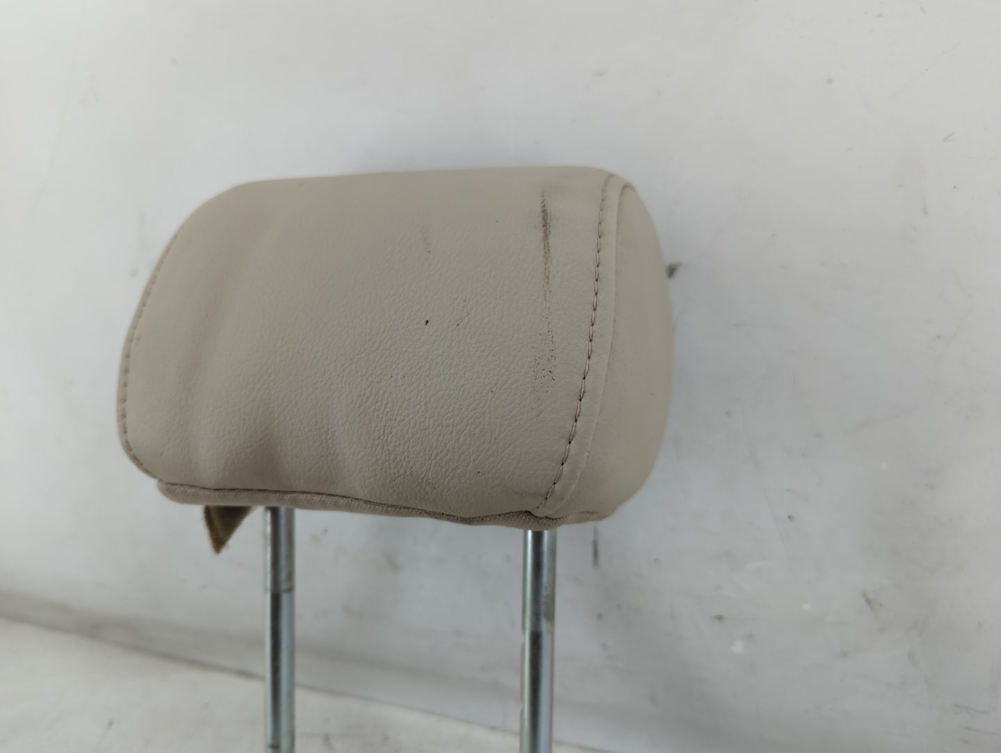 2003-2004 Ford F-150 Headrest Head Rest Front Driver Passenger Seat Fits Fits 2003 2004 OEM Used Auto Parts - Oemusedautopar