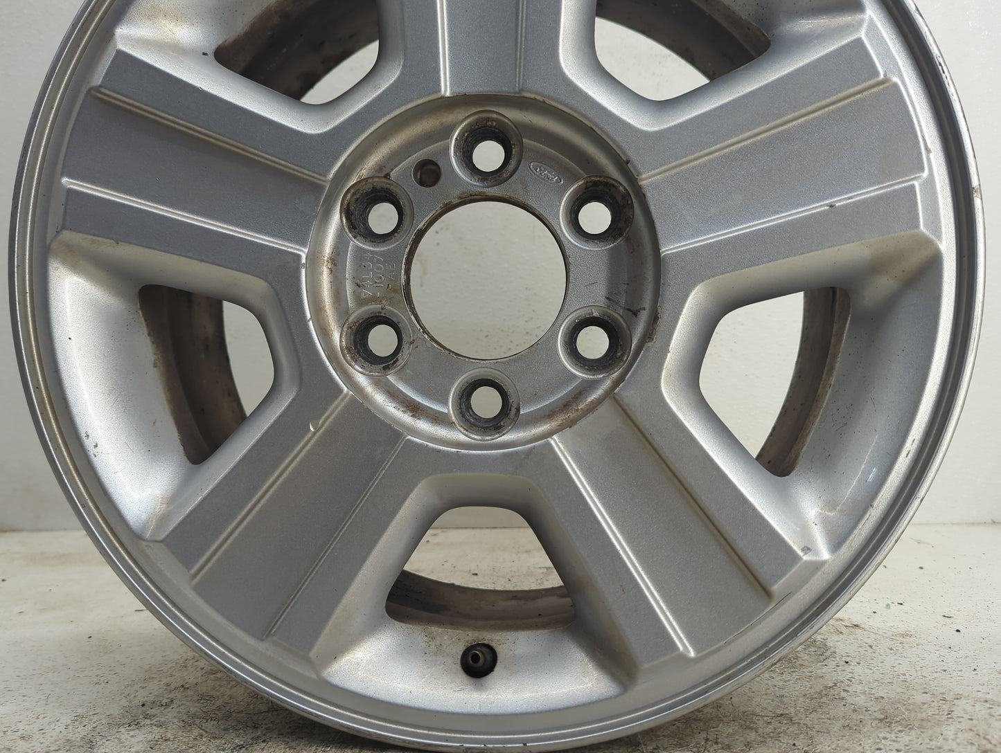 2004-2008 Ford F-150 Oem Wheel Rim 1100103 - Oemusedautoparts1.com