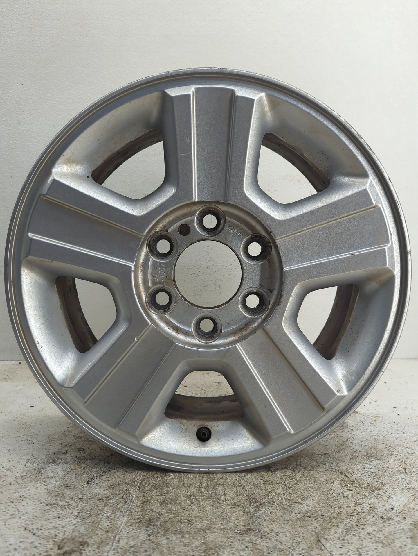 2004-2008 Ford F-150 Oem Wheel Rim 1100103 - Oemusedautoparts1.com