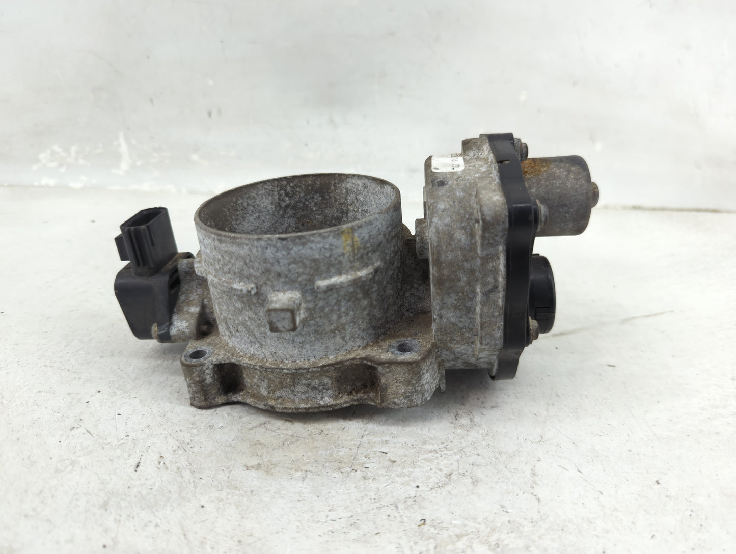 2004-2010 Ford F-150 Throttle Body Fits Fits 2004 2005 2006 2007 2008 2009 2010 OEM Used Auto Parts - Oemusedautoparts1.com