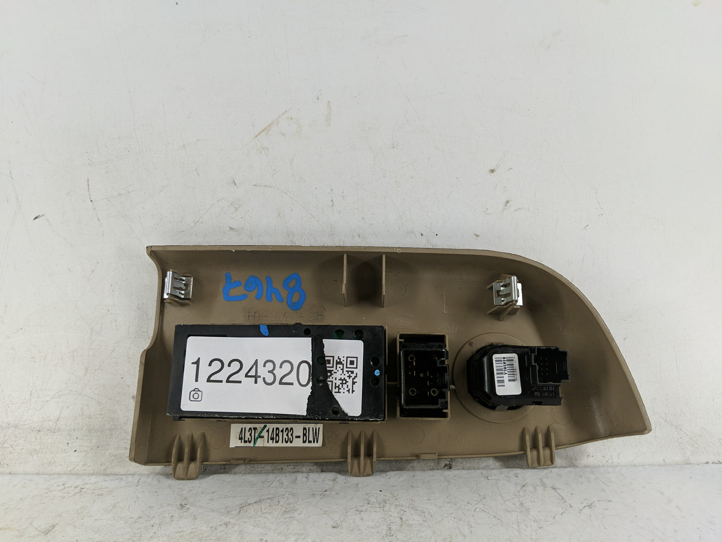 2004-2008 Ford F-150 Master Power Window Switch Replacement Driver Side Left P/N:4L3T-14B133-BLW Fits OEM Used Auto Parts - 