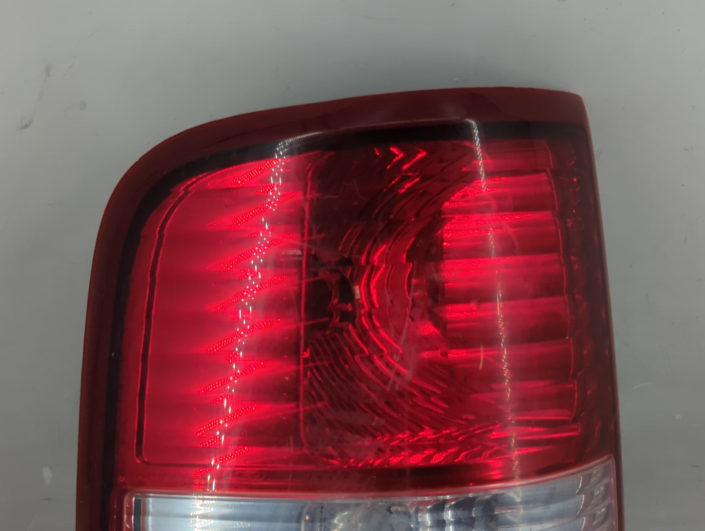 2004-2008 Ford F-150 Tail Light Assembly Driver Left OEM Fits Fits 2004 2005 2006 2007 2008 OEM Used Auto Parts - Oemusedaut