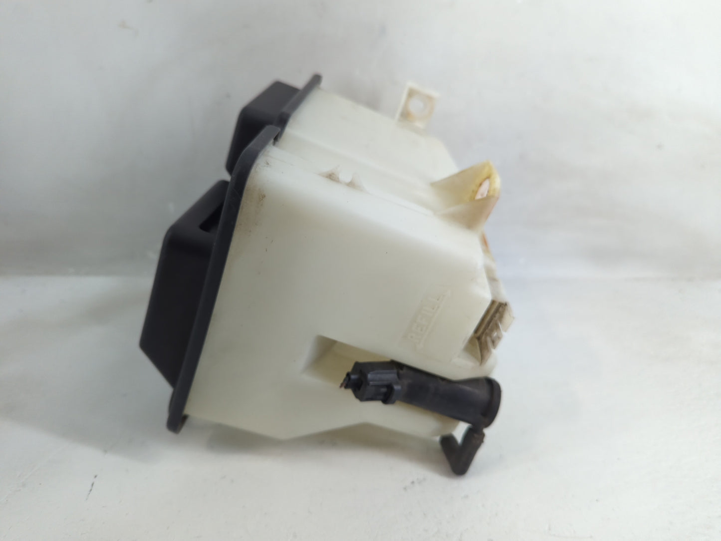1998-2006 Ford F-150 Windshield Washer Fluid Reservoir Bottle Oem - Oemusedautoparts1.com