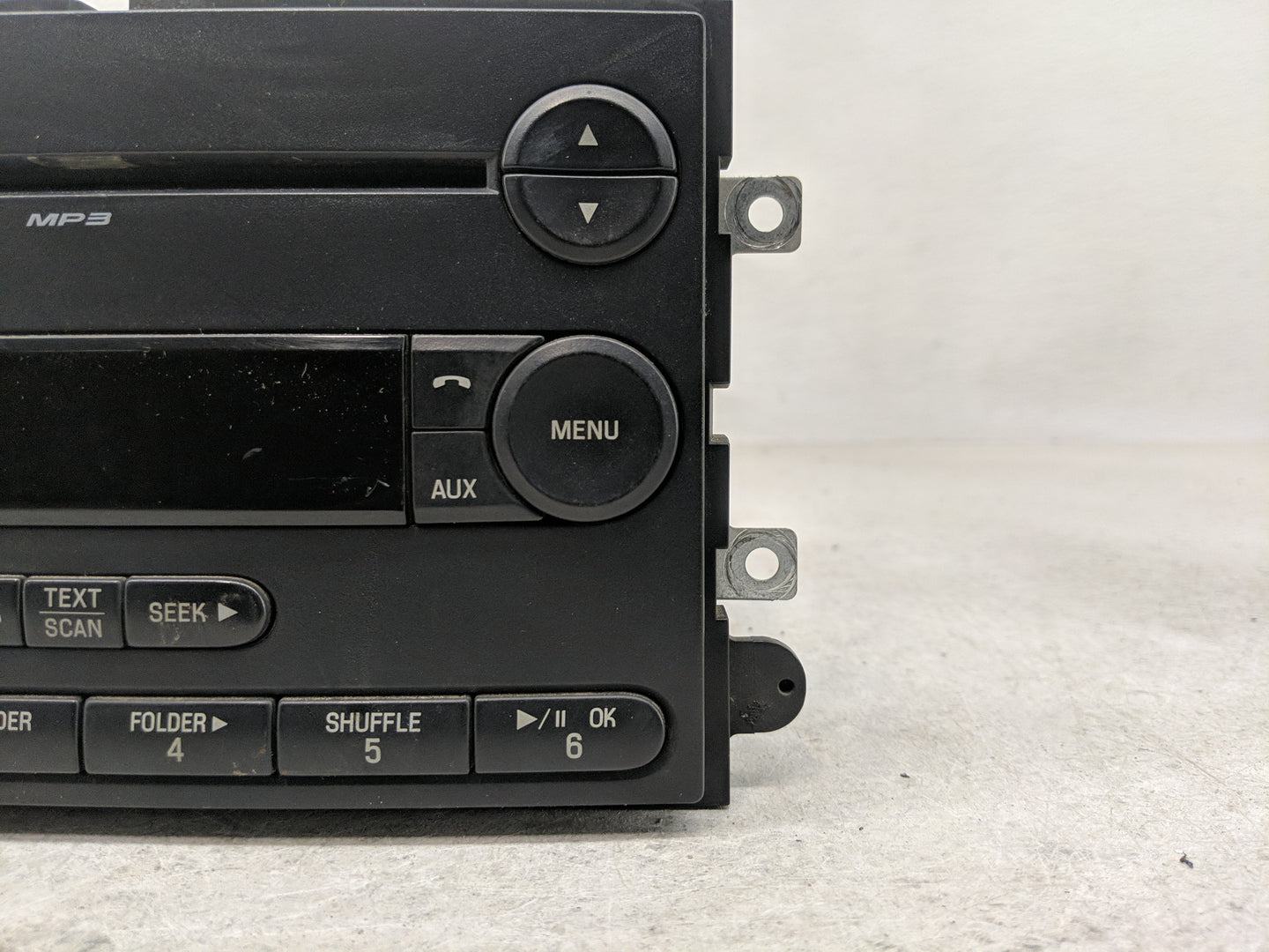 2004 Ford F-150 Radio AM FM Cd Player Receiver Replacement P/N:8C3T-18C869-EB Fits OEM Used Auto Parts - Oemusedautoparts1.c