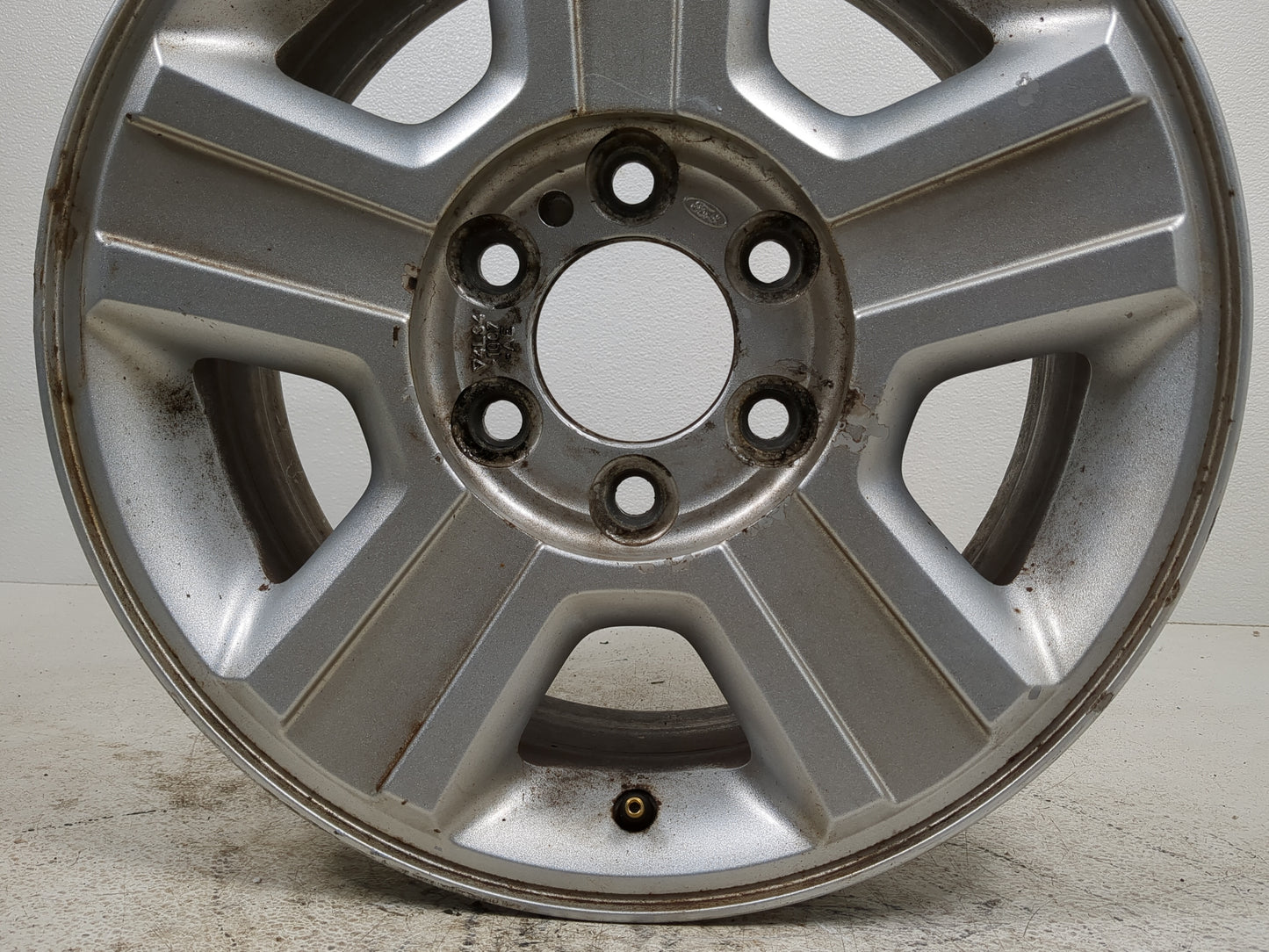 2004-2008 Ford F-150 Oem Wheel Rim 1374675 - Oemusedautoparts1.com