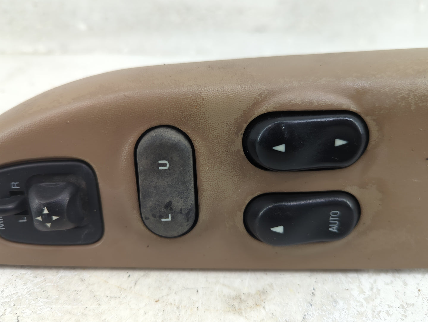 2004 Ford F-150 Master Power Window Switch Replacement Driver Side Left Fits OEM Used Auto Parts - Oemusedautoparts1.com