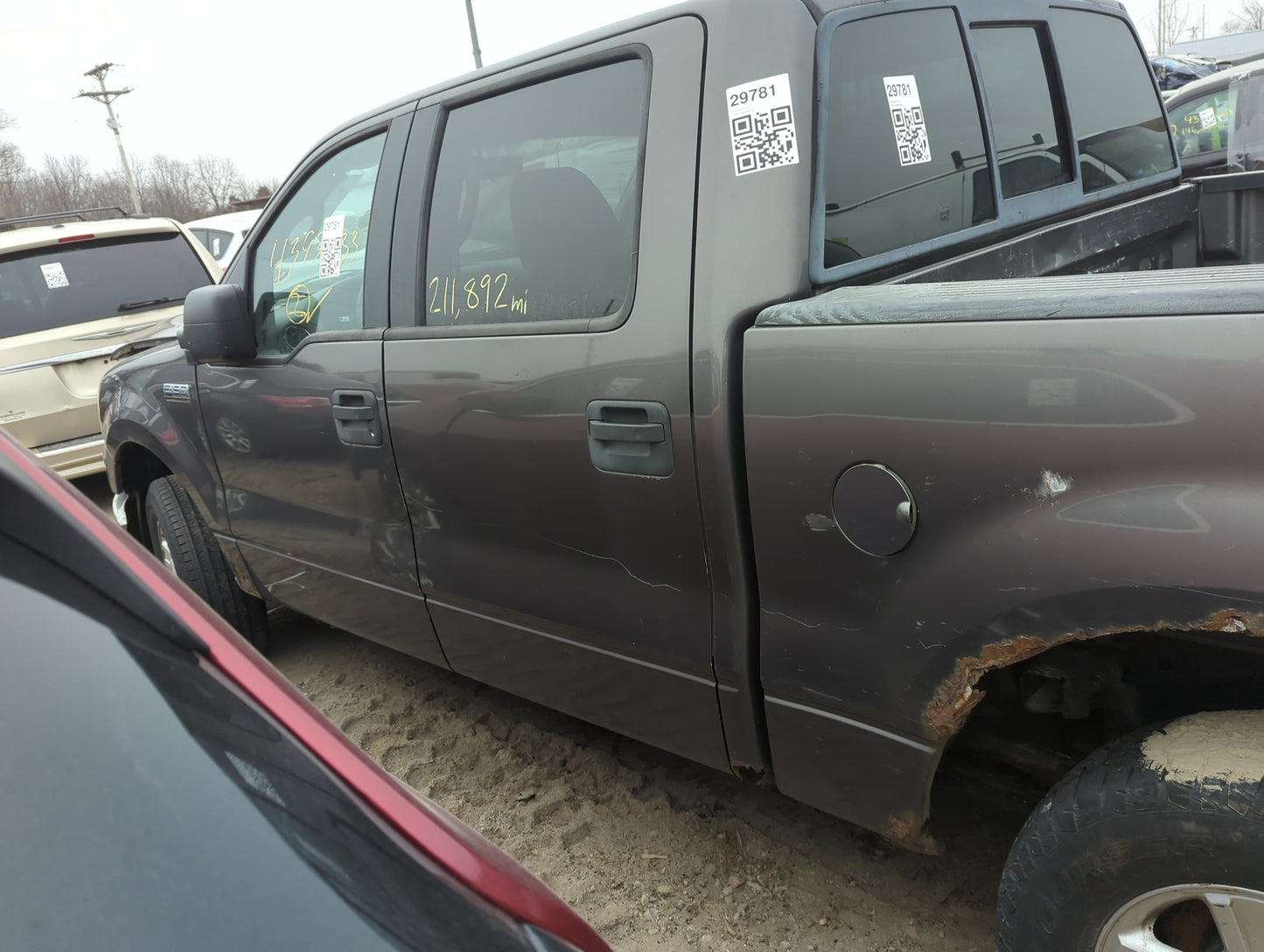 2004-2005 Ford F-150 Driver Rear Door Oem - Oemusedautoparts1.com