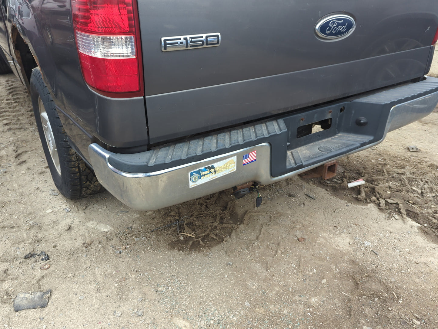 2004-2005 Ford F-150 Rear Bumper Assembly Oem - Oemusedautoparts1.com