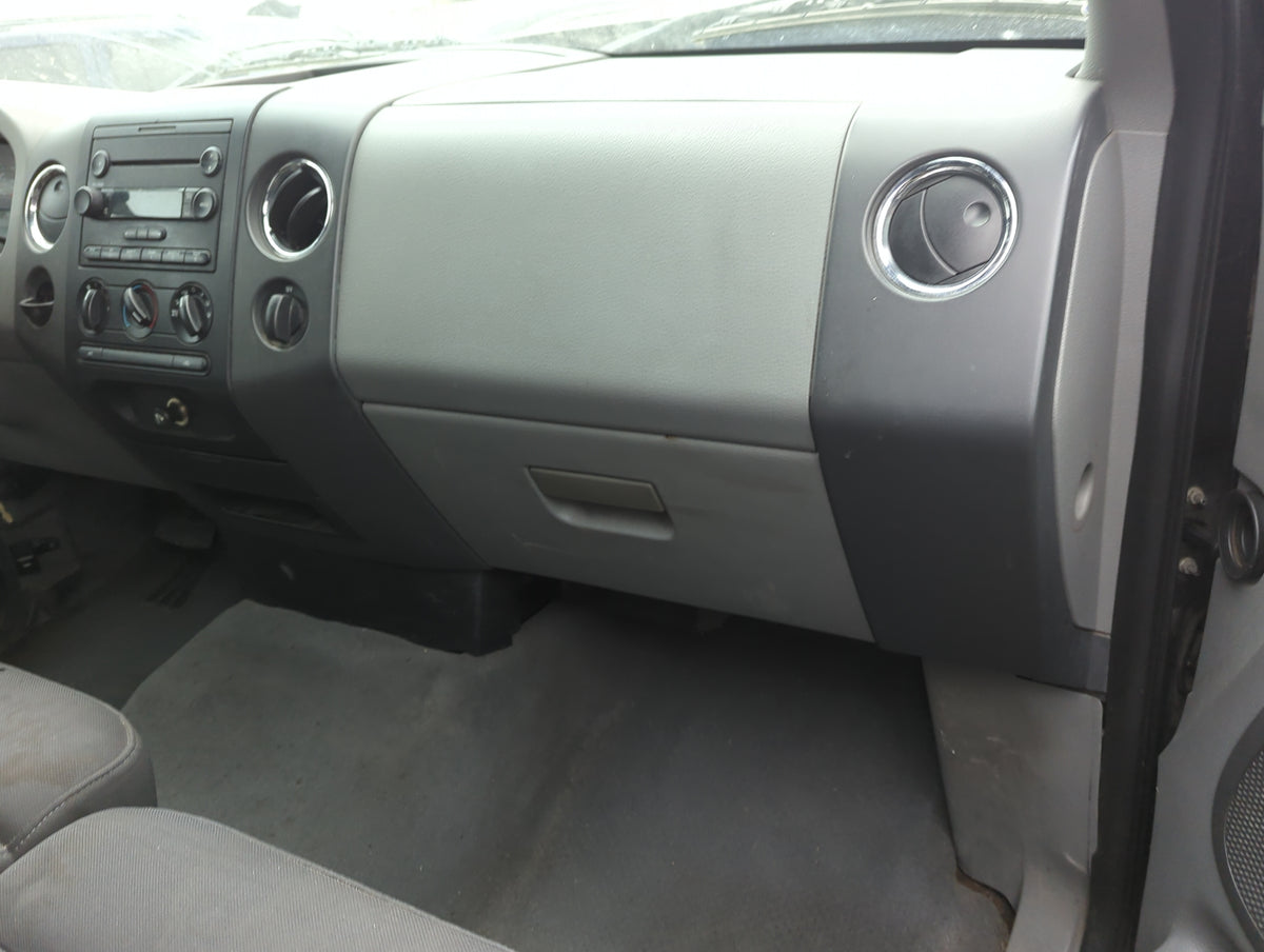 2004 Ford F-150 Passenger Glove Box Door Storage Compartment 1385895 - Oemusedautoparts1.com