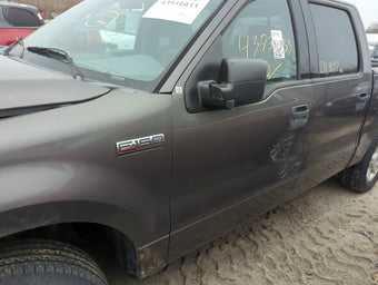 compare product 2004-2008 Ford F-150 Driver Front Door Oem 1385923