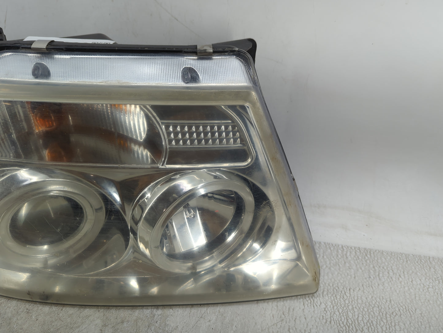 2004-2008 Ford F-150 Passenger Right Oem Head Light Headlight Lamp - Oemusedautoparts1.com