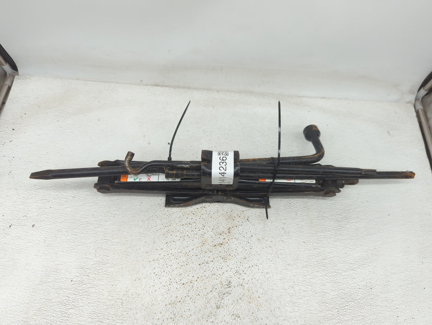 2004 Ford F-150 PCM Engine Control Computer ECU ECM PCU OEM P/N:4L3A-17A078-AB Fits OEM Used Auto Parts - Oemusedautoparts1.
