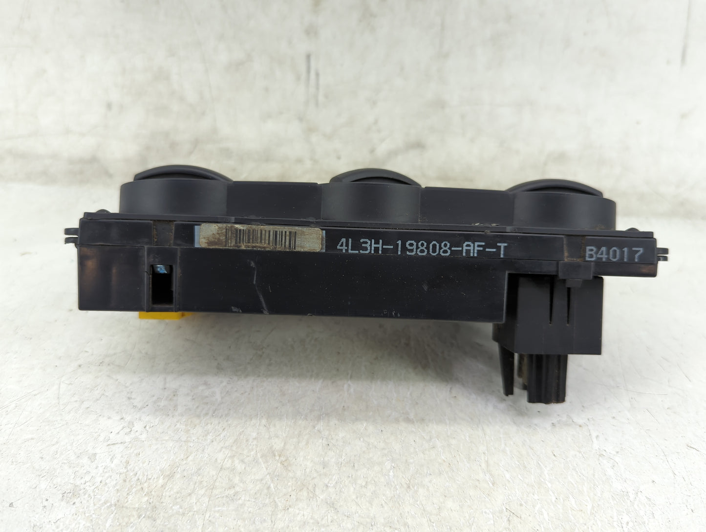 2004-2008 Ford F-150 Climate Control Module Temperature AC/Heater Replacement P/N:4L34-19980-AG 4L3H-19808-AF-T Fits OEM Use