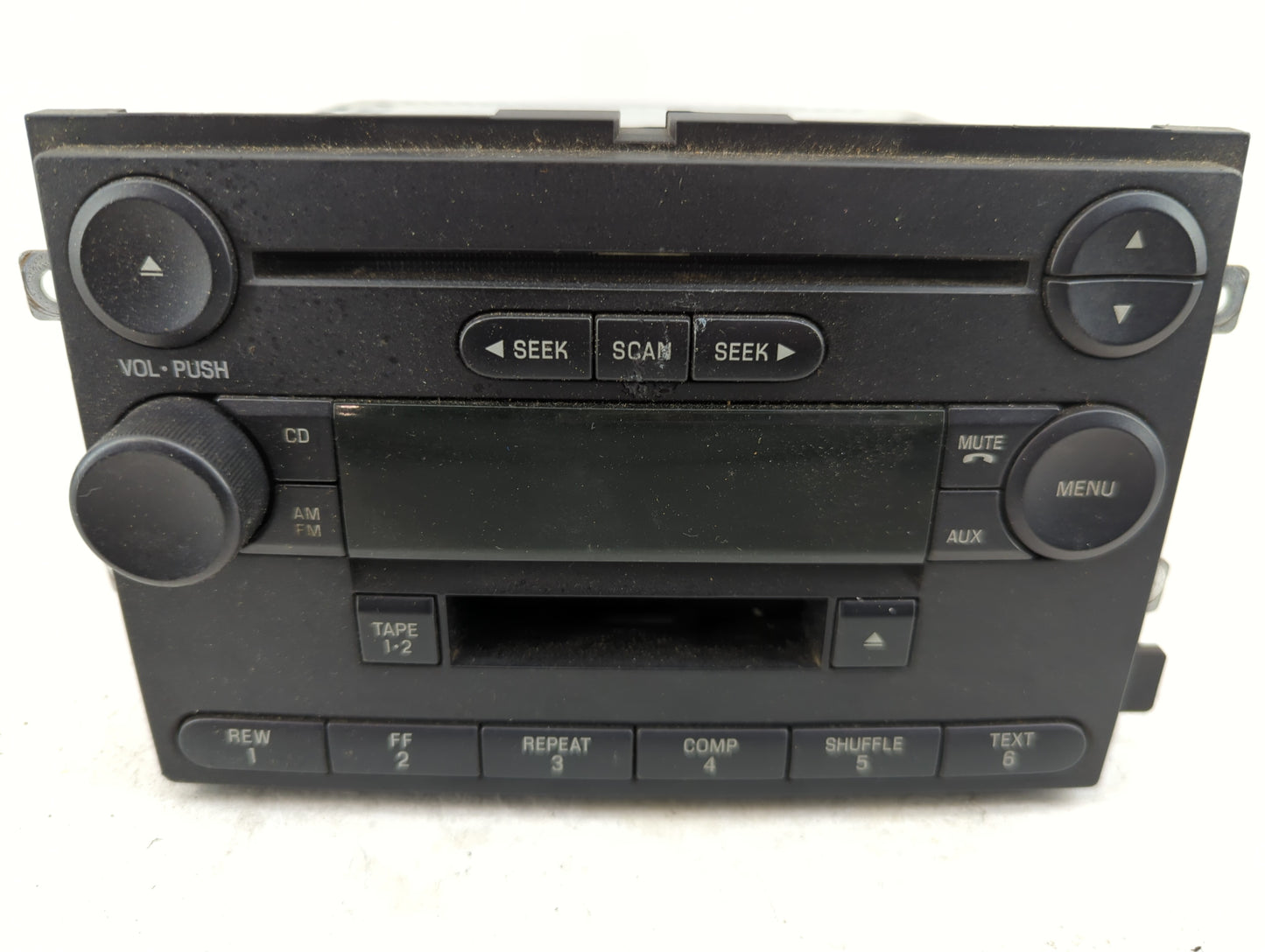 2004 Ford F-150 Radio AM FM Cd Player Receiver Replacement P/N:4L3T-18C868-FC YPND015589 Fits OEM Used Auto Parts - Oemuseda