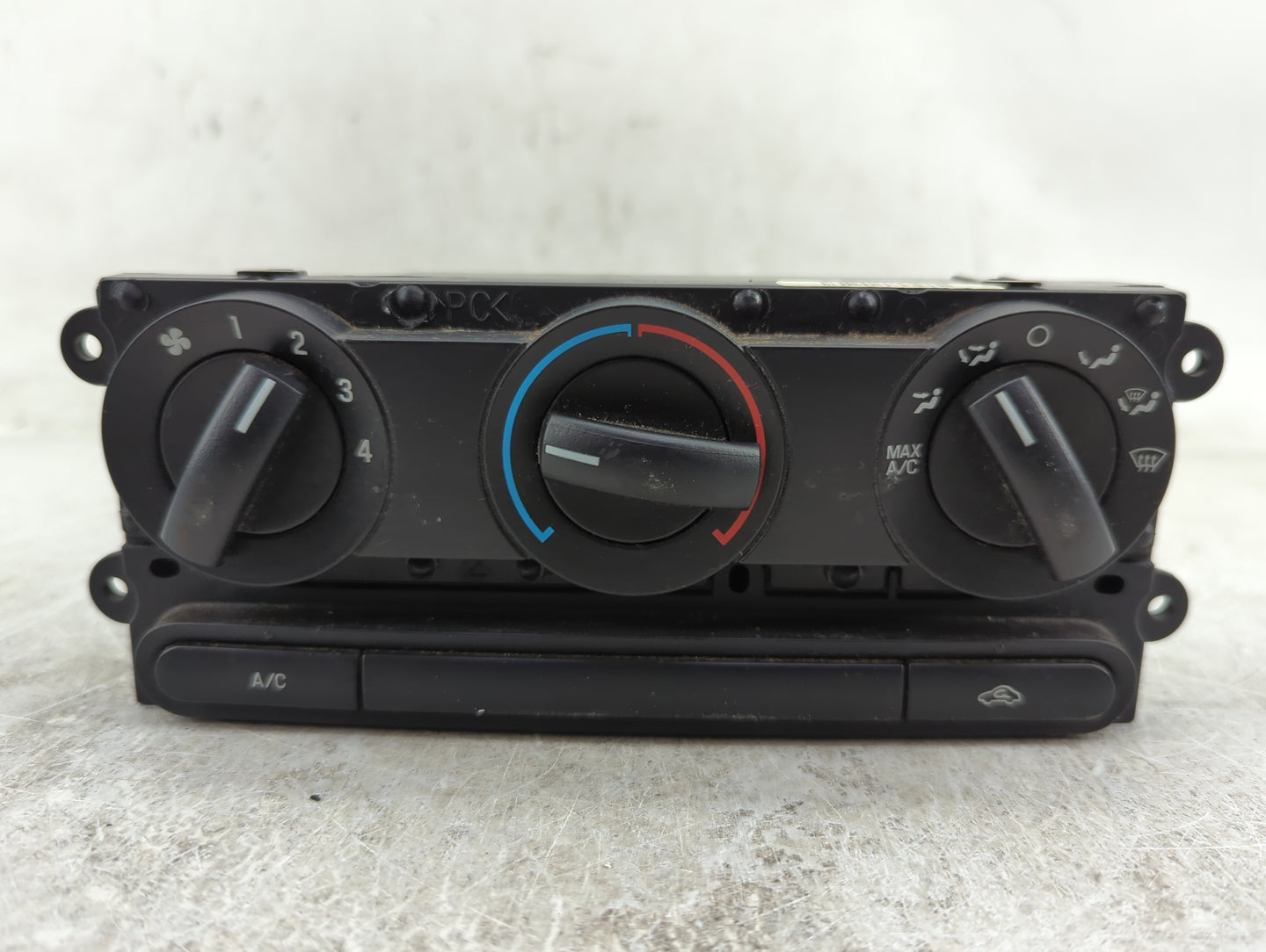 2004-2008 Ford F-150 Climate Control Module Temperature AC/Heater Replacement P/N:4L34-19980-AF 4L3H-19808-AE Fits OEM Used 