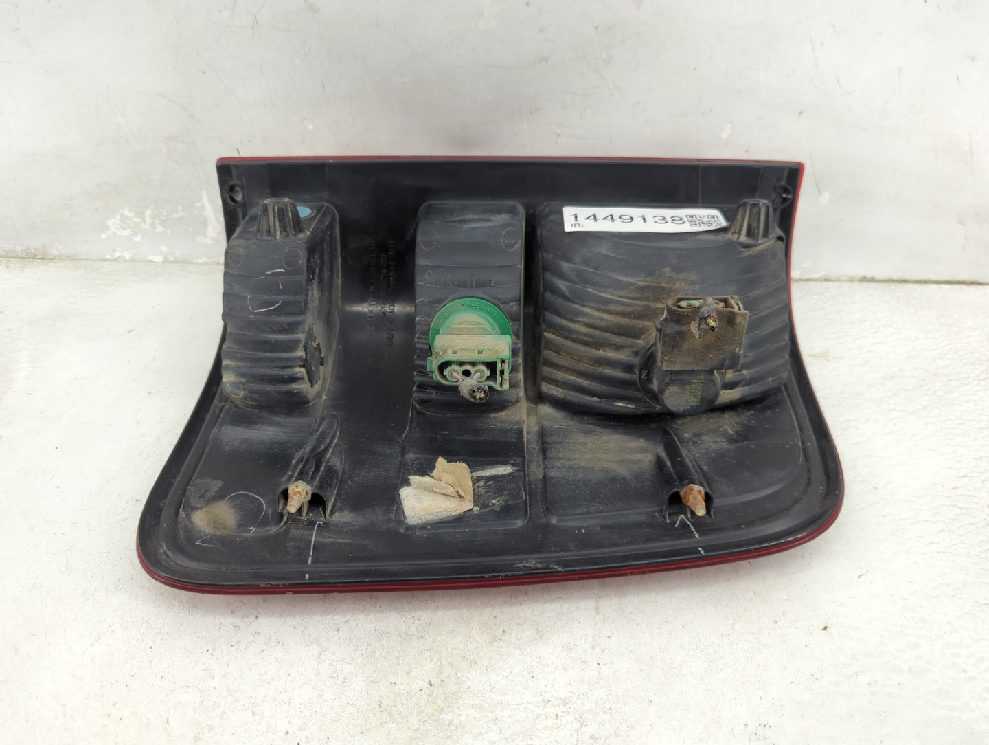 2004-2008 Ford F-150 Tail Light Assembly Driver Left OEM P/N:4L34-13B505-A Fits Fits 2004 2005 2006 2007 2008 OEM Used Auto 