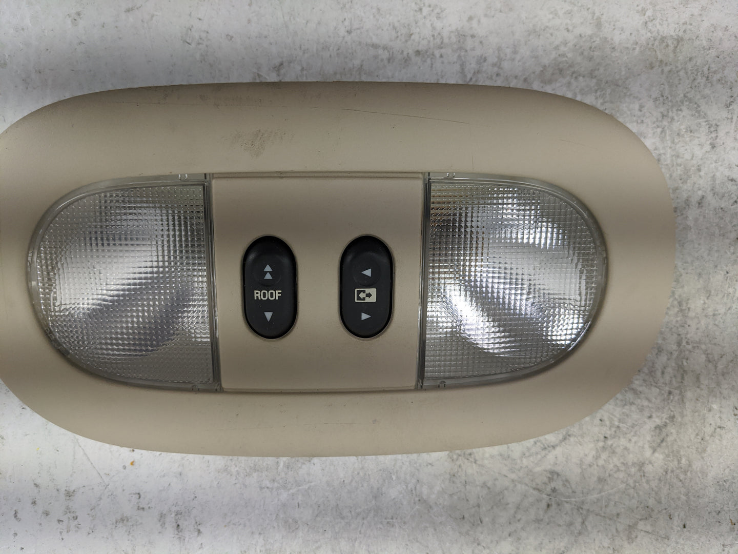 2004 Ford F-150 Overhead Roof Console Tan - Oemusedautoparts1.com